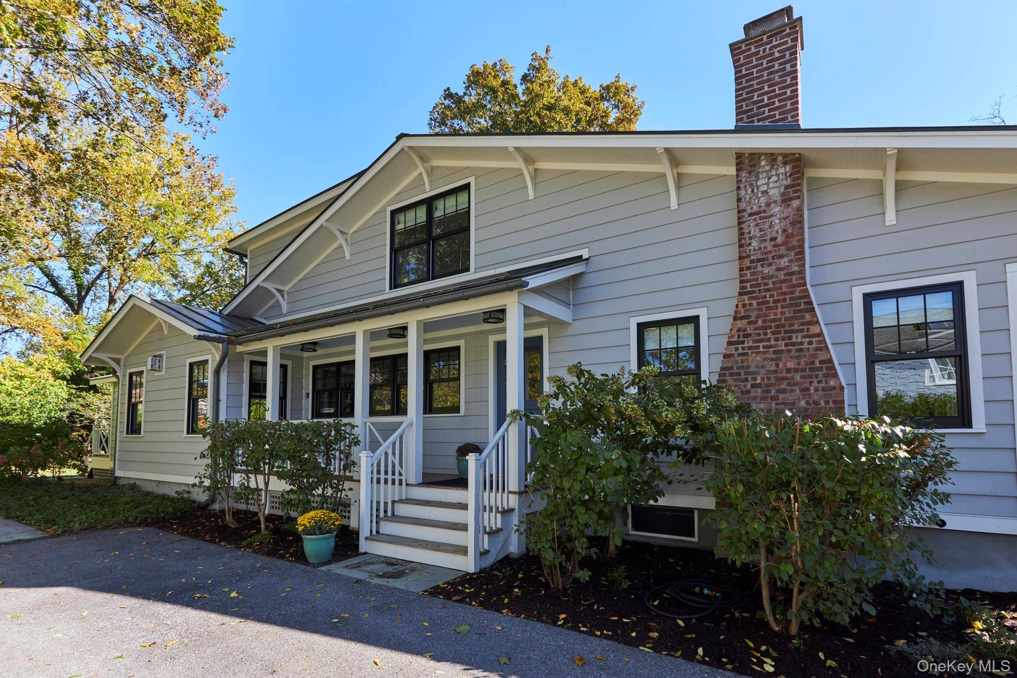 Rhinebeck, NY 12572,73 Livingston ST