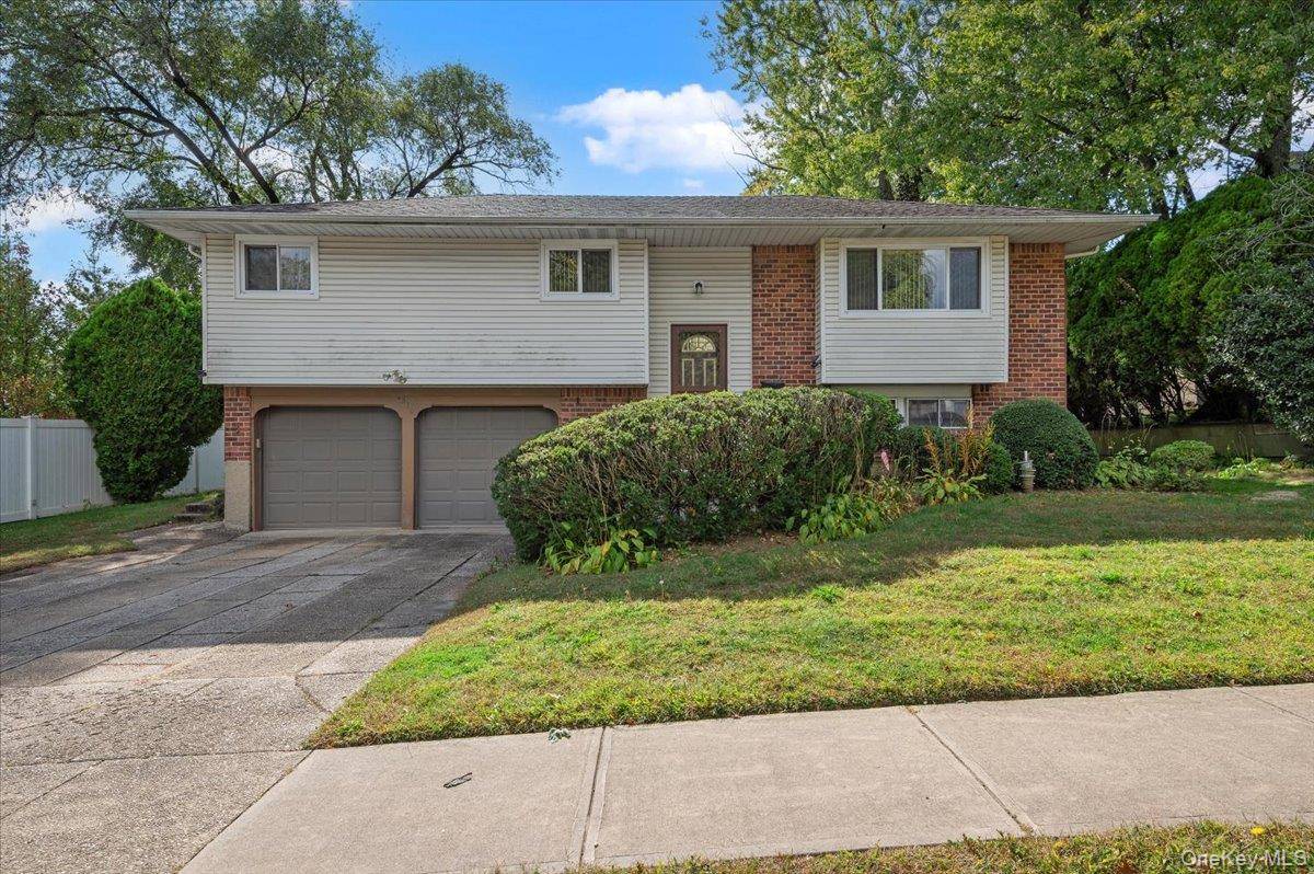 Jericho, NY 11753,330 Key PL