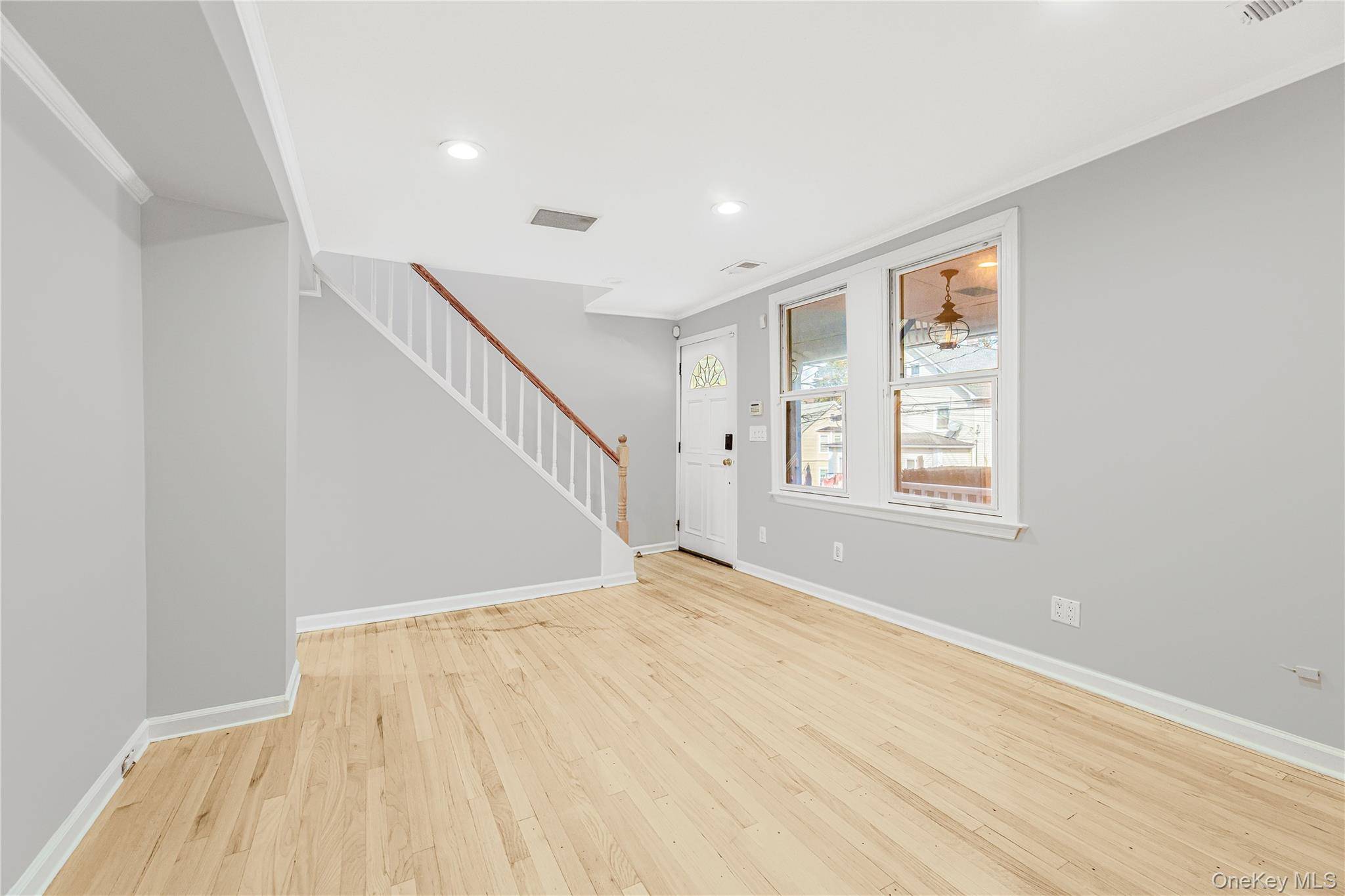 Port Chester, NY 10573,238 Madison AVE