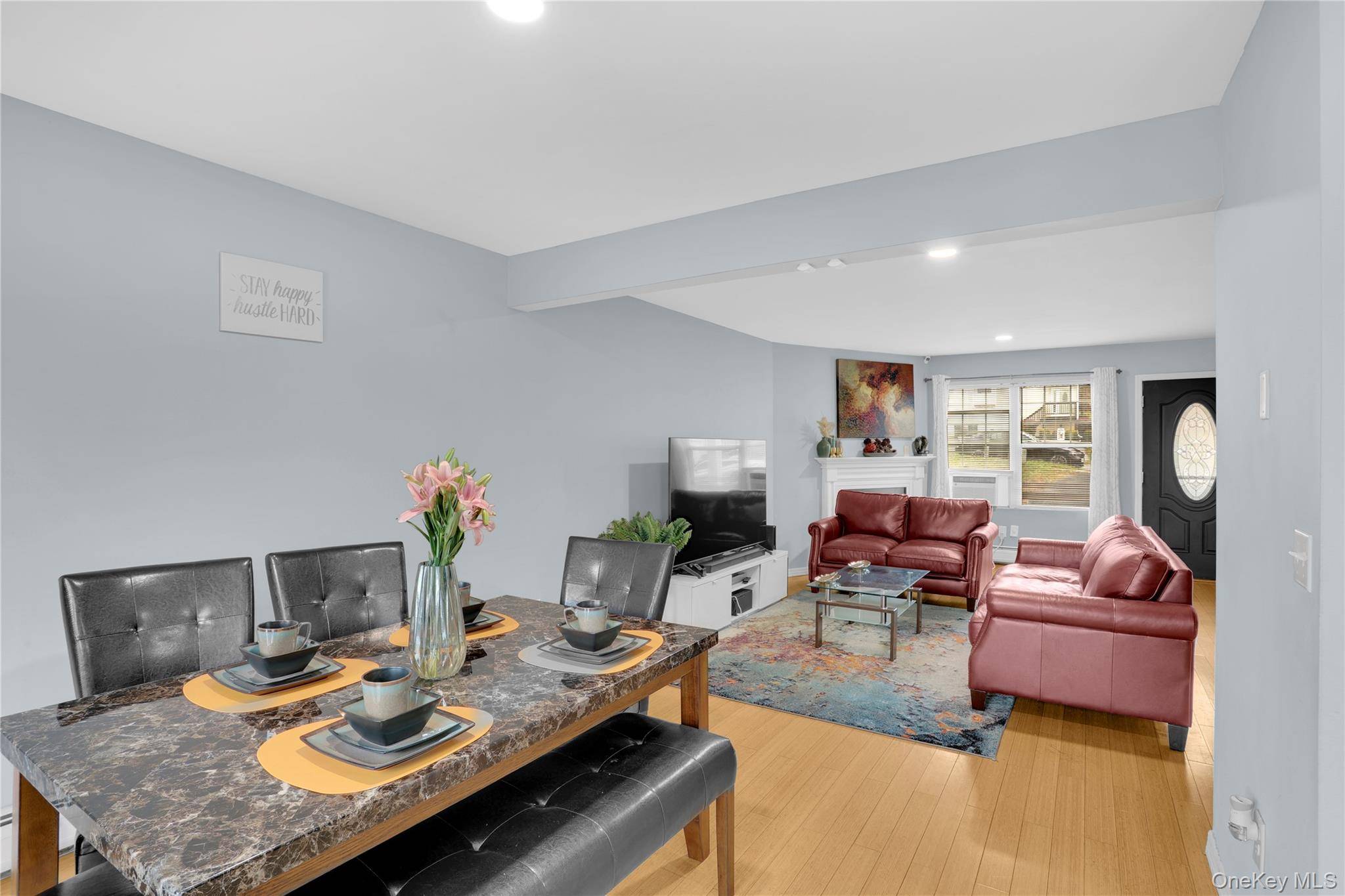 Washingtonville, NY 10992,17 Revere CIR