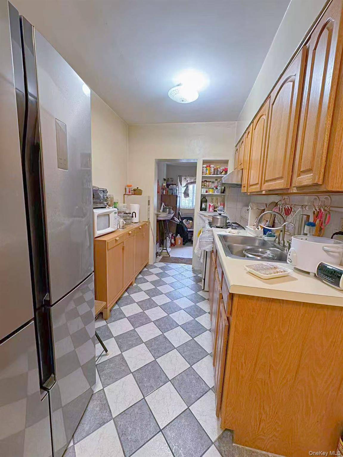 Flushing, NY 11355,132-51 Avery AVE