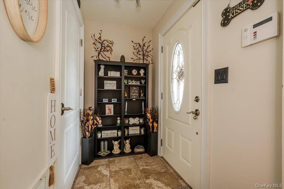 Bronx, NY 10461,1711 Mahan AVE