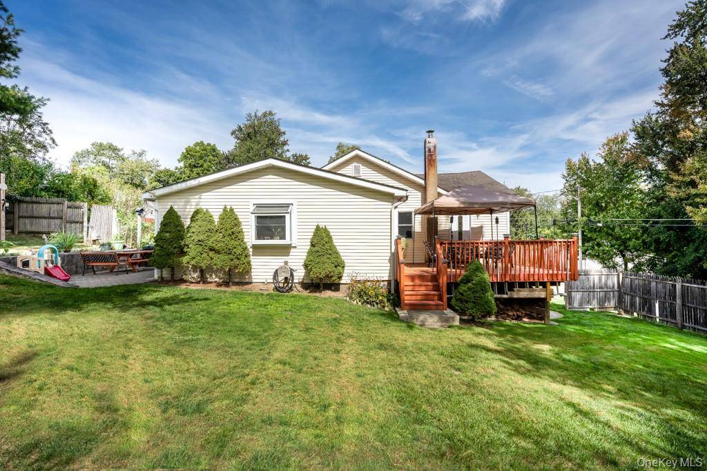 Carmel, NY 10512,18 Dellacona RD