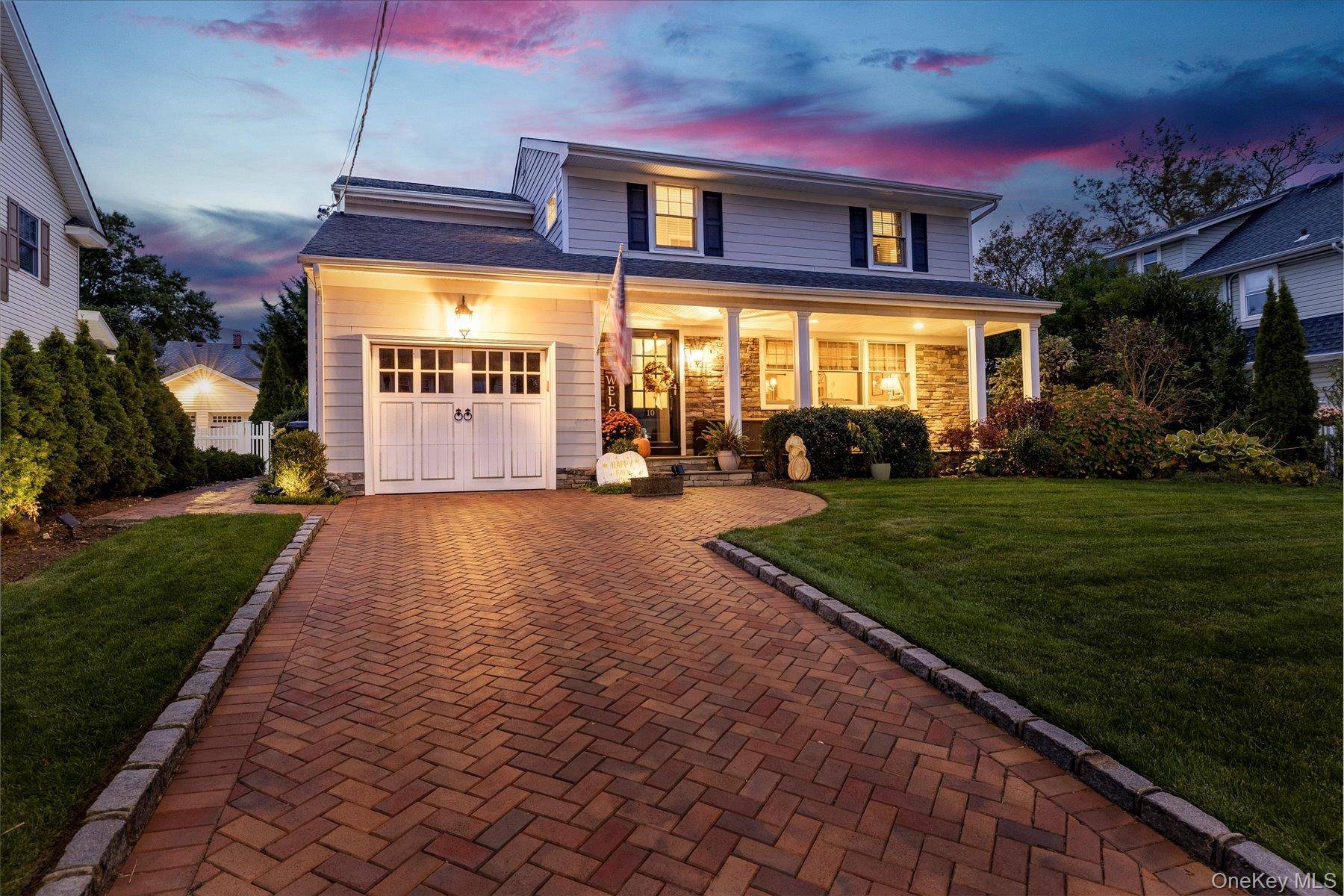 Rockville Centre, NY 11570,10 Princeton ST