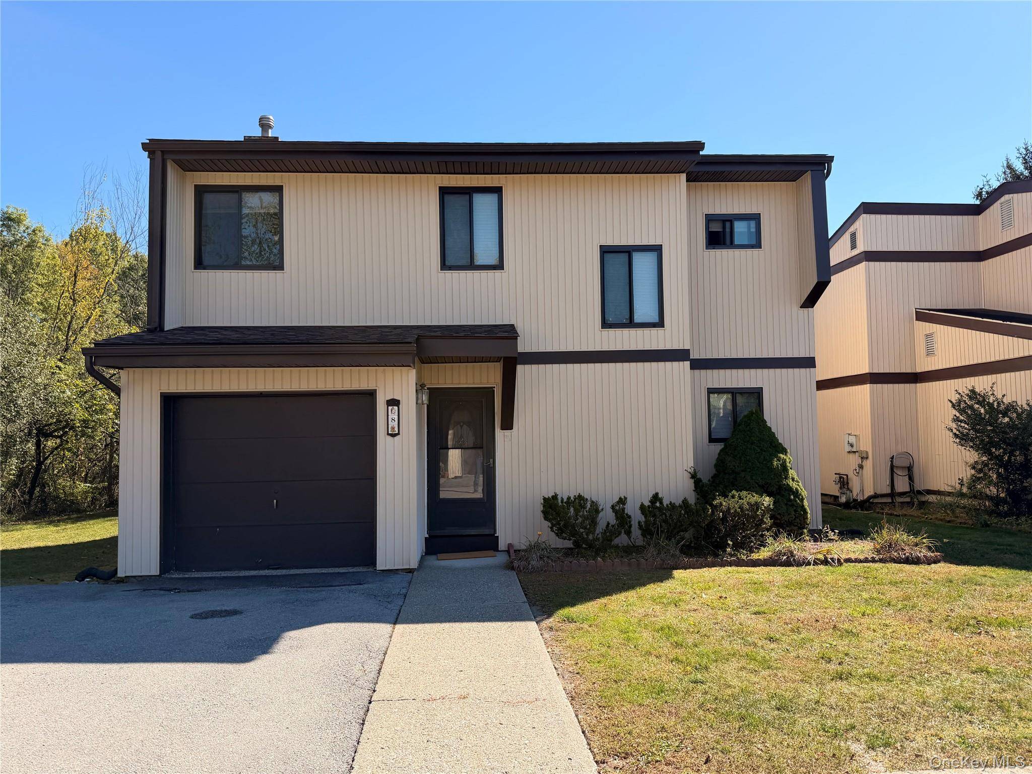 Middletown, NY 10940,8 Ebury