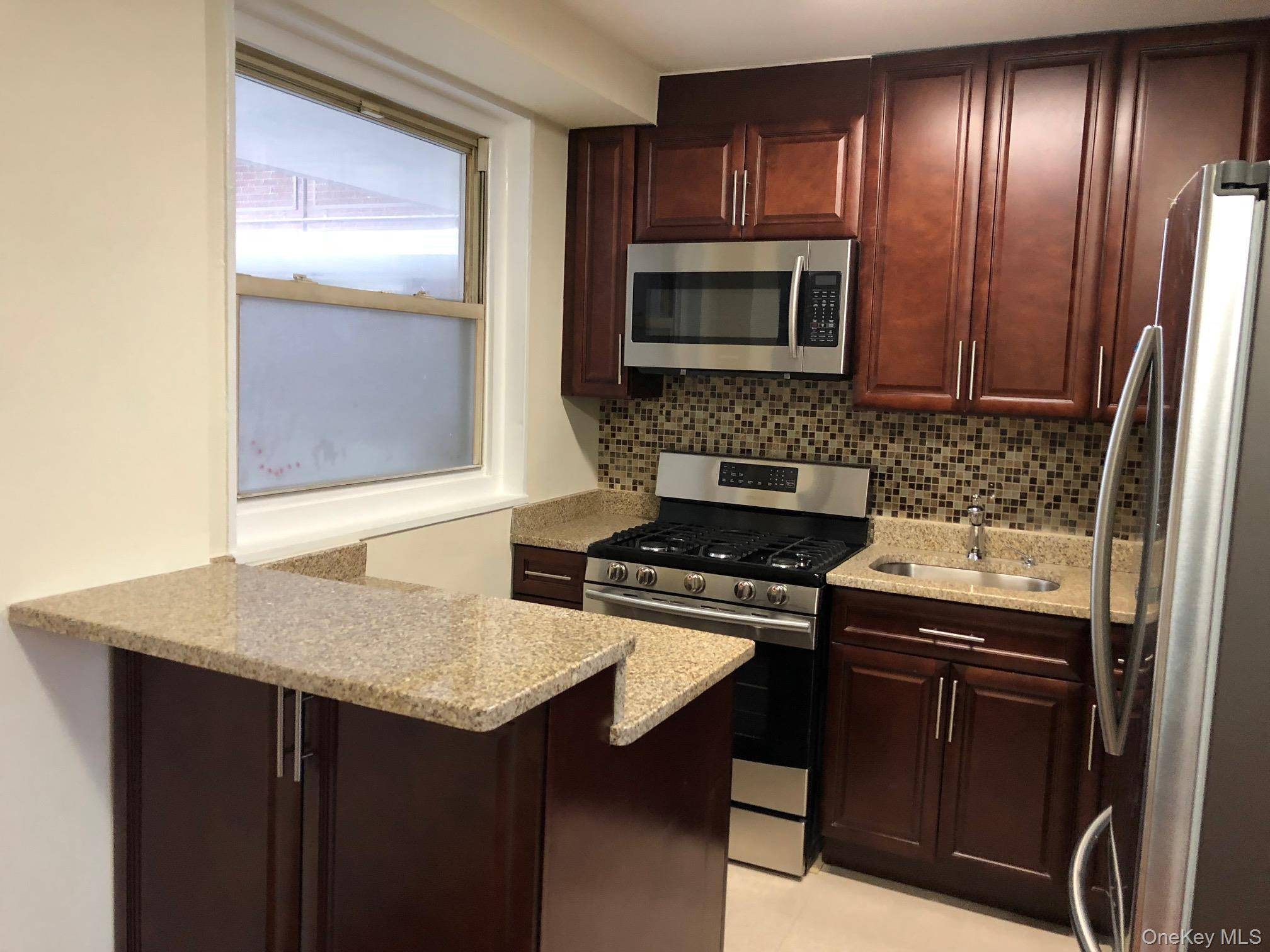 Rego Park, NY 11374,97-10 62nd DR #9C