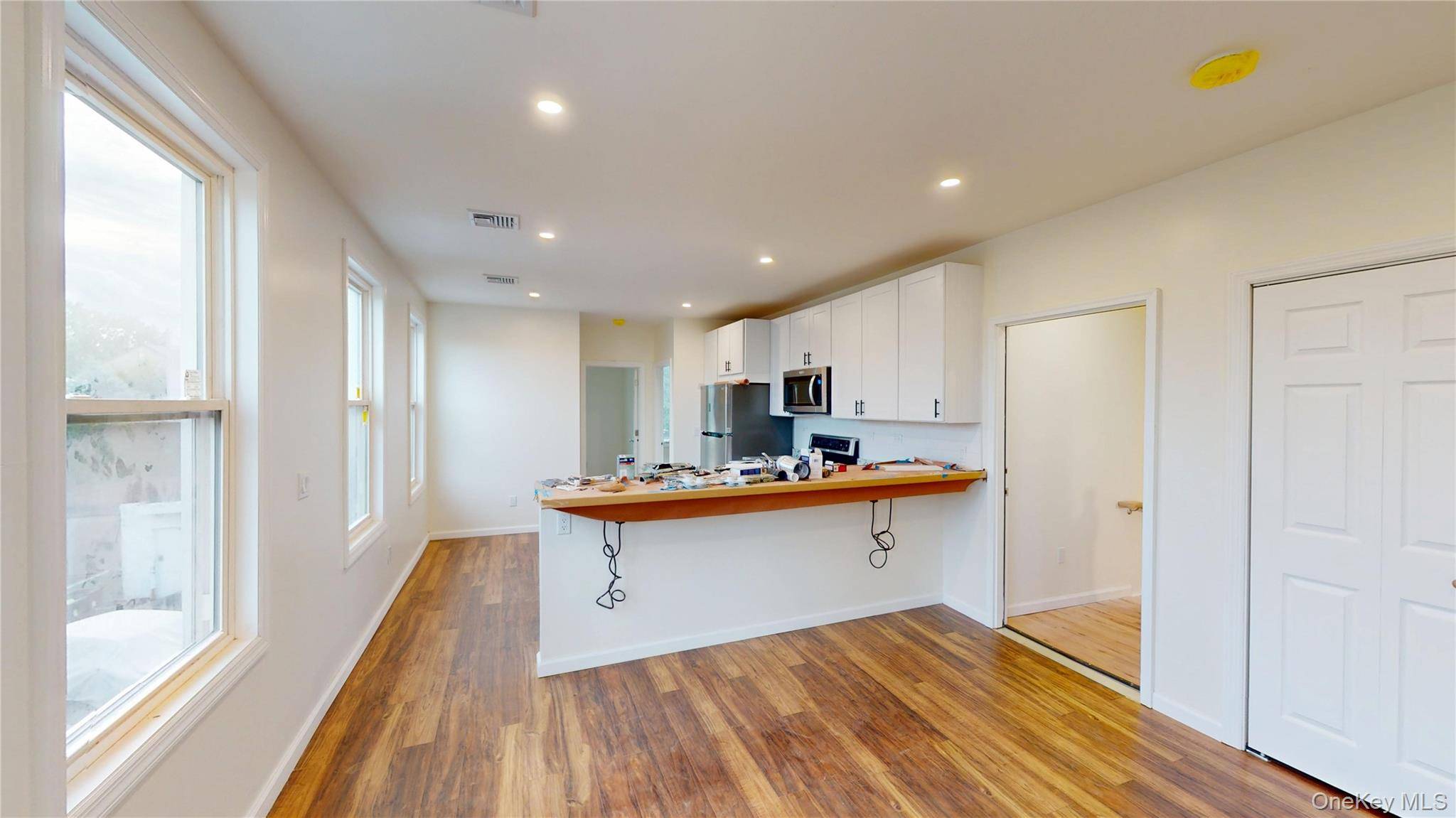 New Rochelle, NY 10801,24 5th ST #2