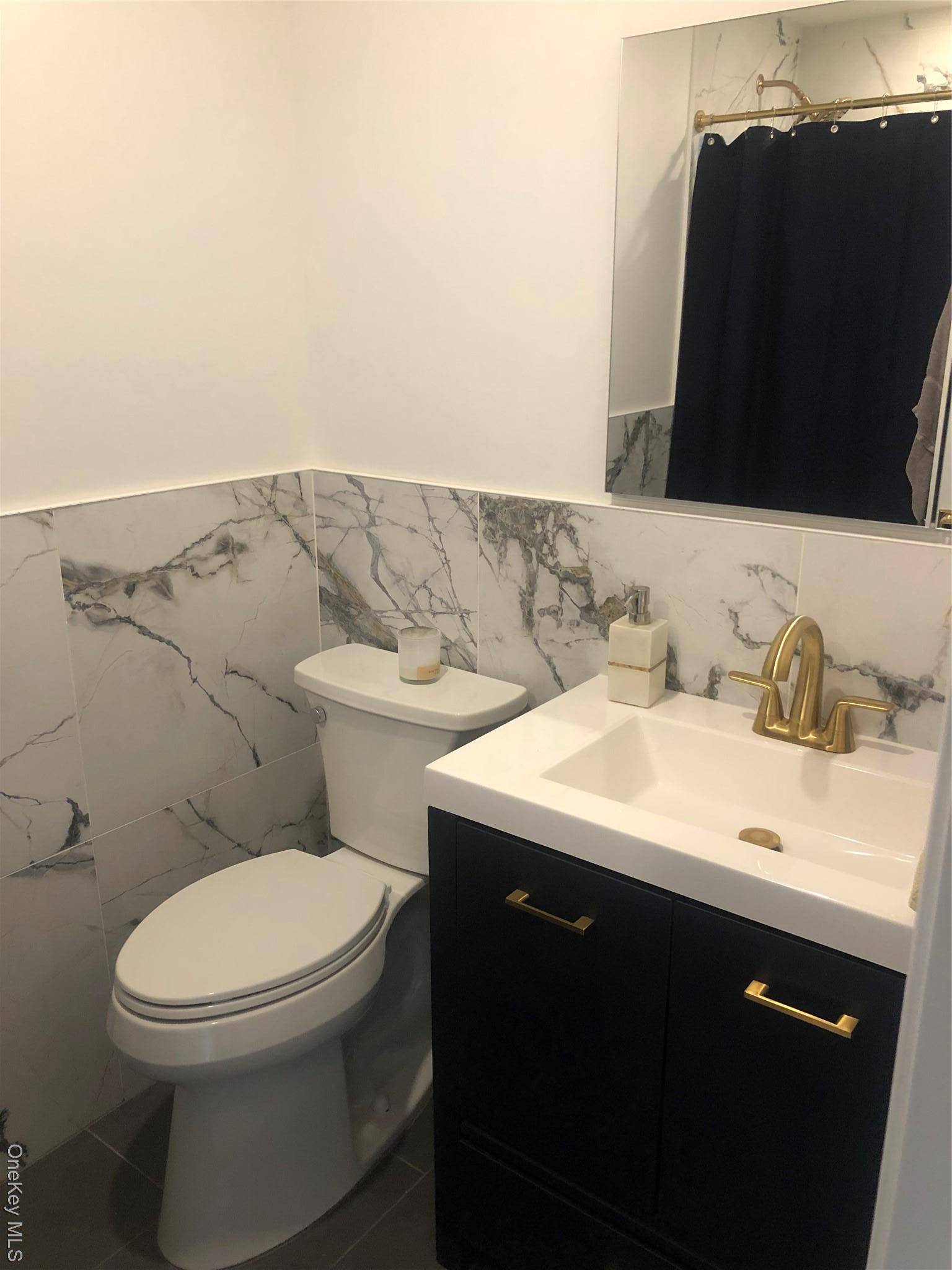 Ronkonkoma, NY 11779,34 Richmond BLVD #43