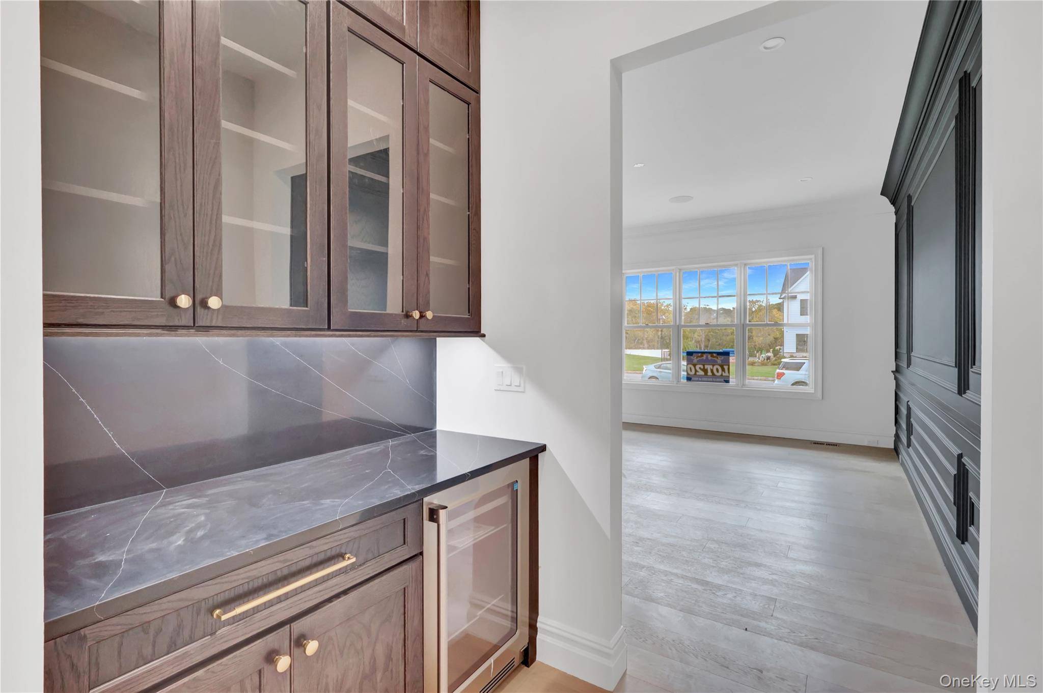 Melville, NY 11747,24 Estates CIR