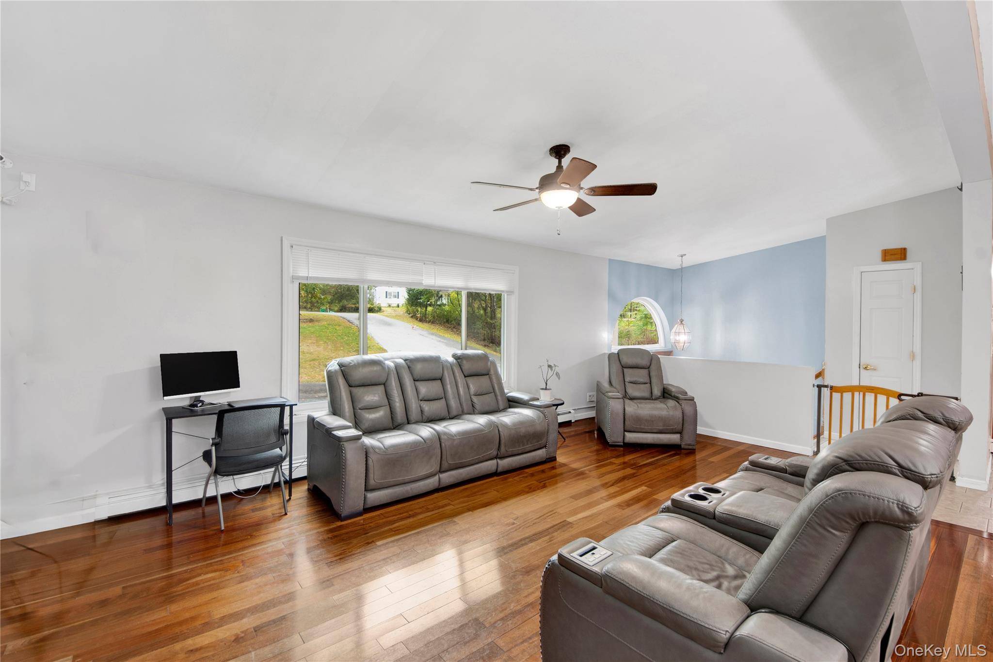 Poughkeepsie, NY 12603,241 Overlook RD