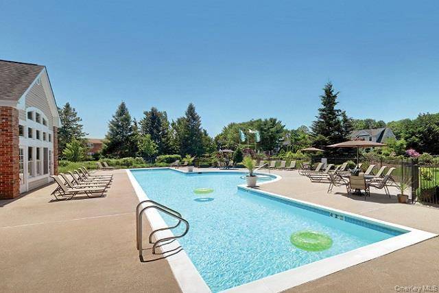 Bayport, NY 11705,100 Terrace RD #T01-121