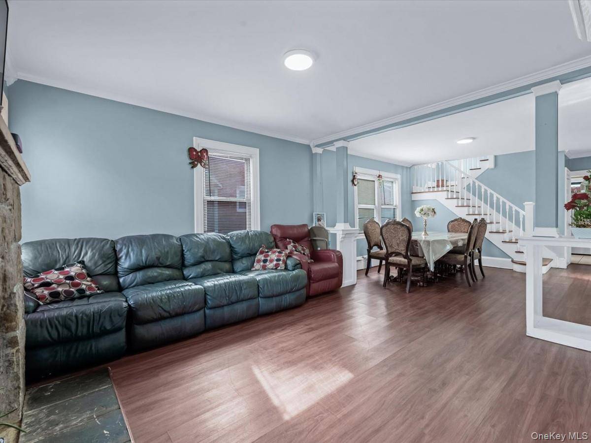 Hempstead, NY 11550,106 Spencer PL
