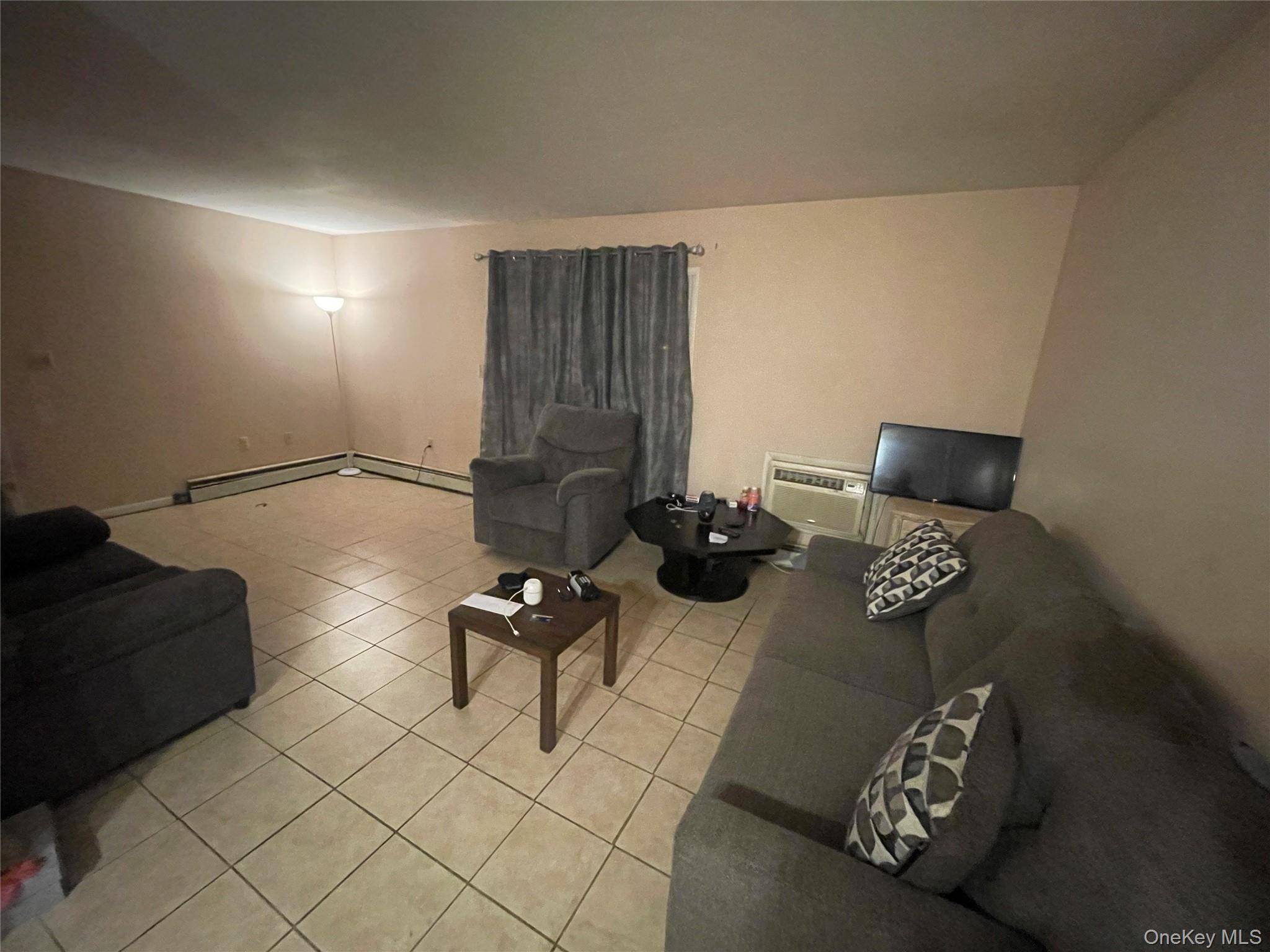 Middletown, NY 10940,234 Concord LN #234