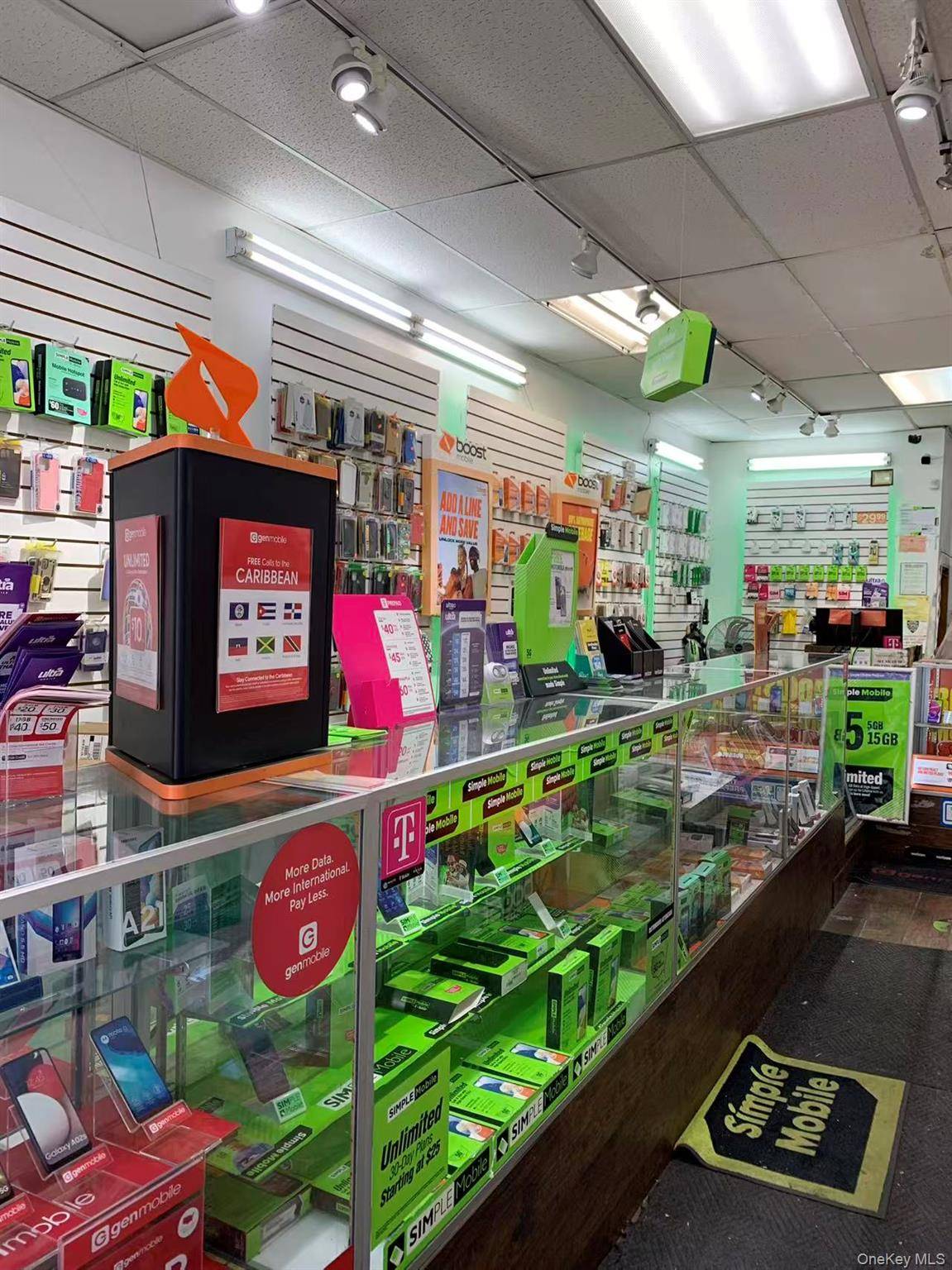 Brooklyn, NY 11226,825 Flatbush AVE