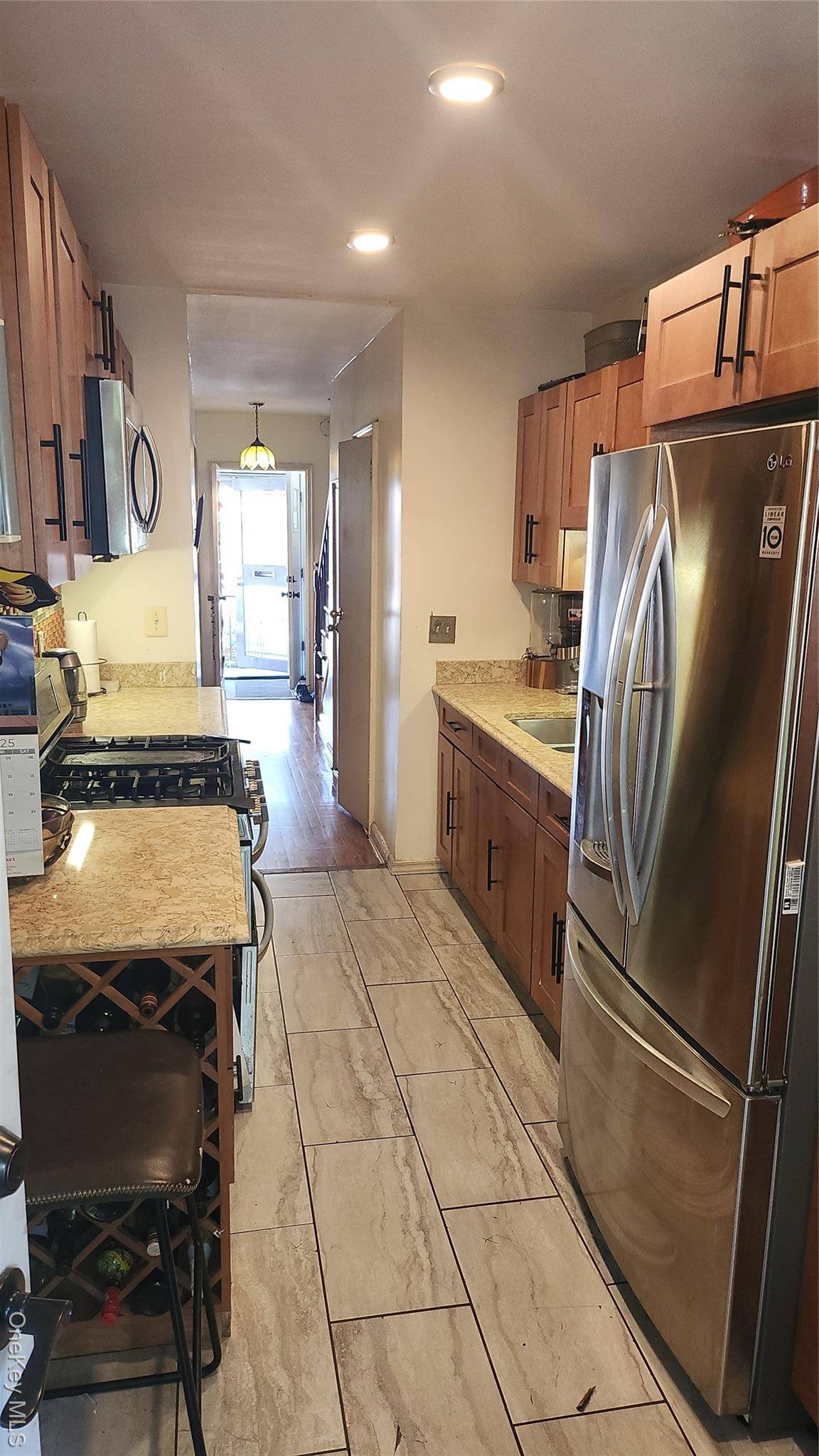 Bronx, NY 10470,4425 Richardson AVE