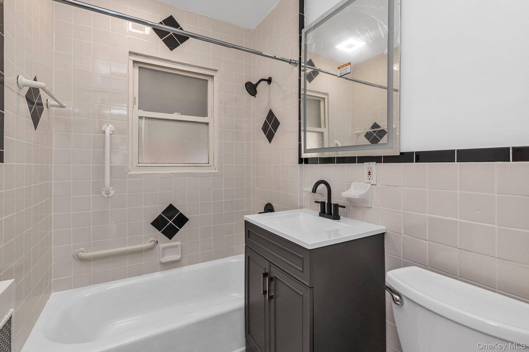 Cambria Heights, NY 11411,120-51 234th Street