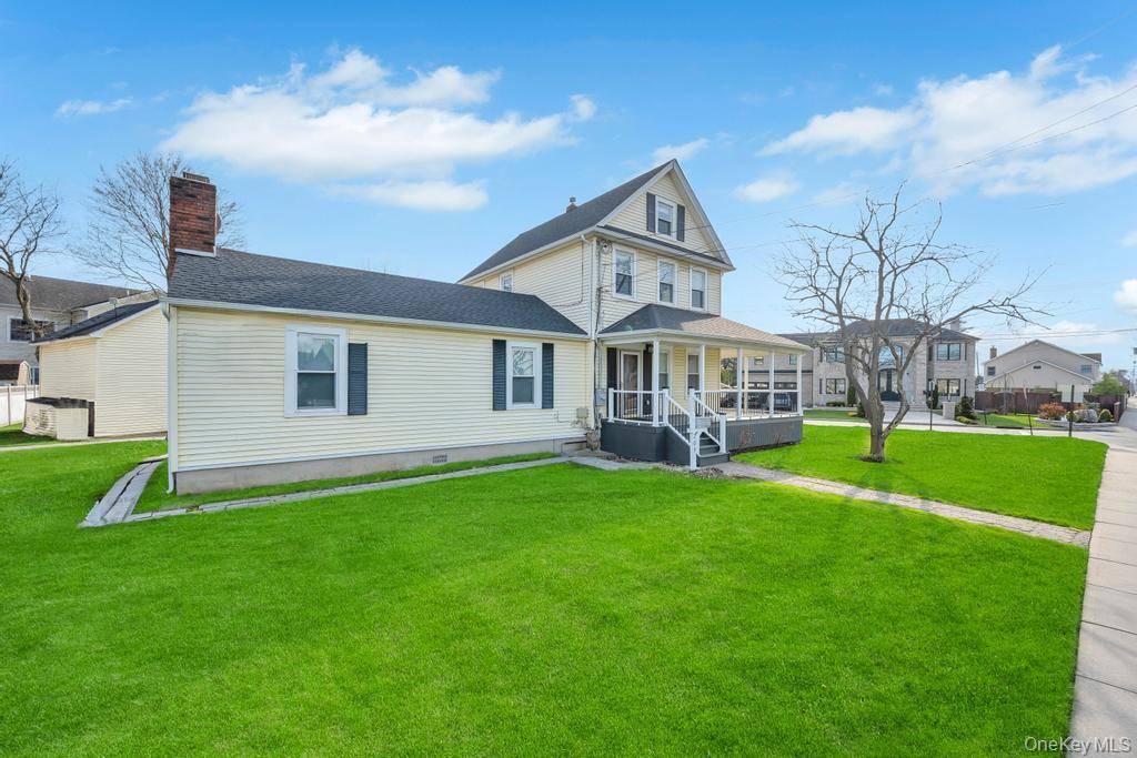 Bethpage, NY 11714,209 Central AVE