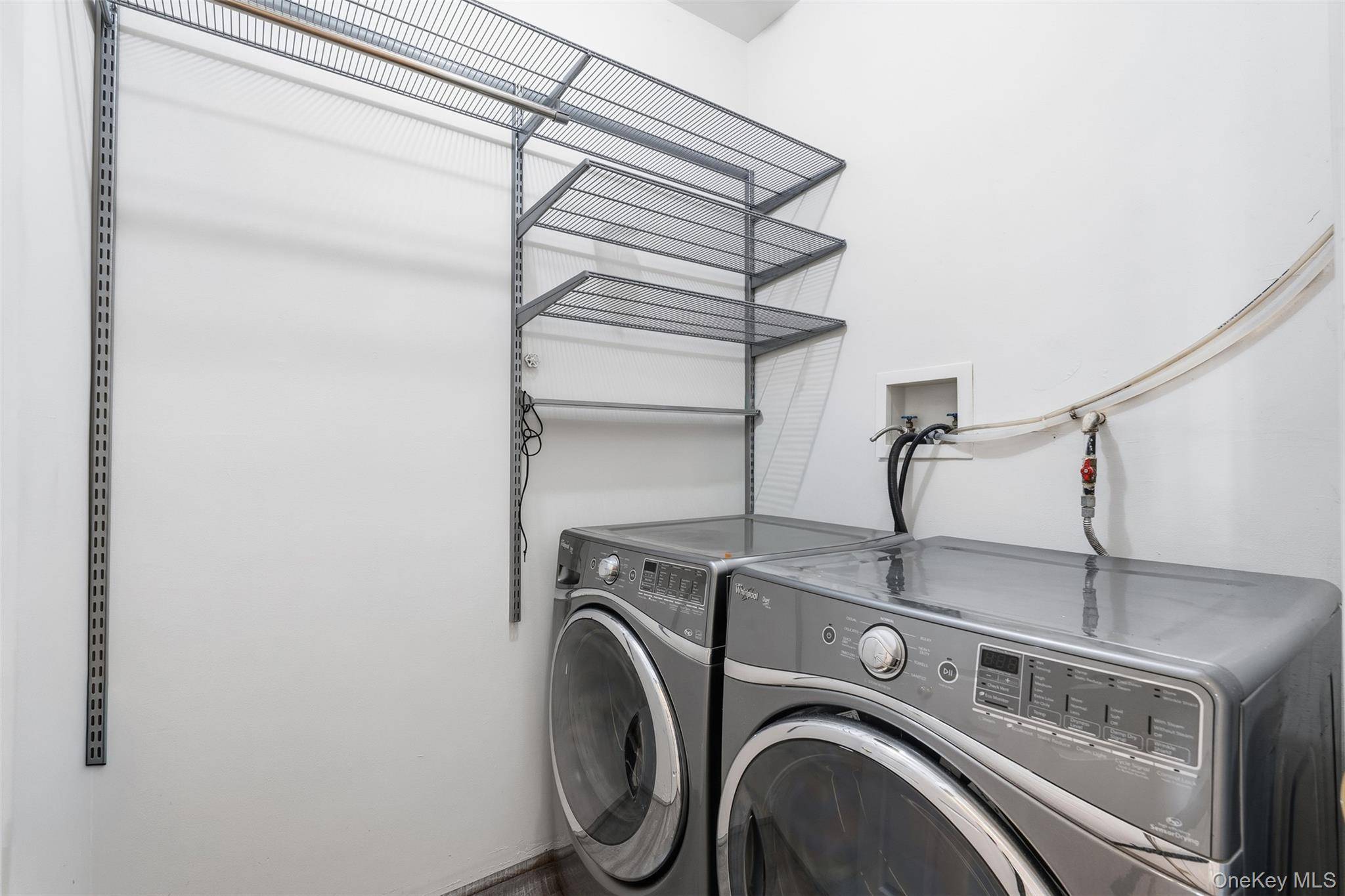 Nanuet, NY 10954,16 Autumn DR