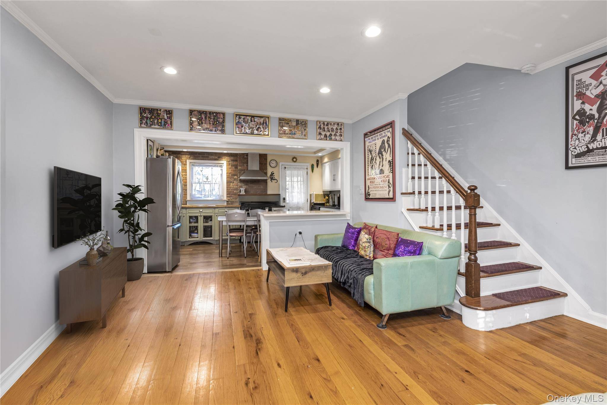 Whitestone, NY 11357,7-16 160th ST