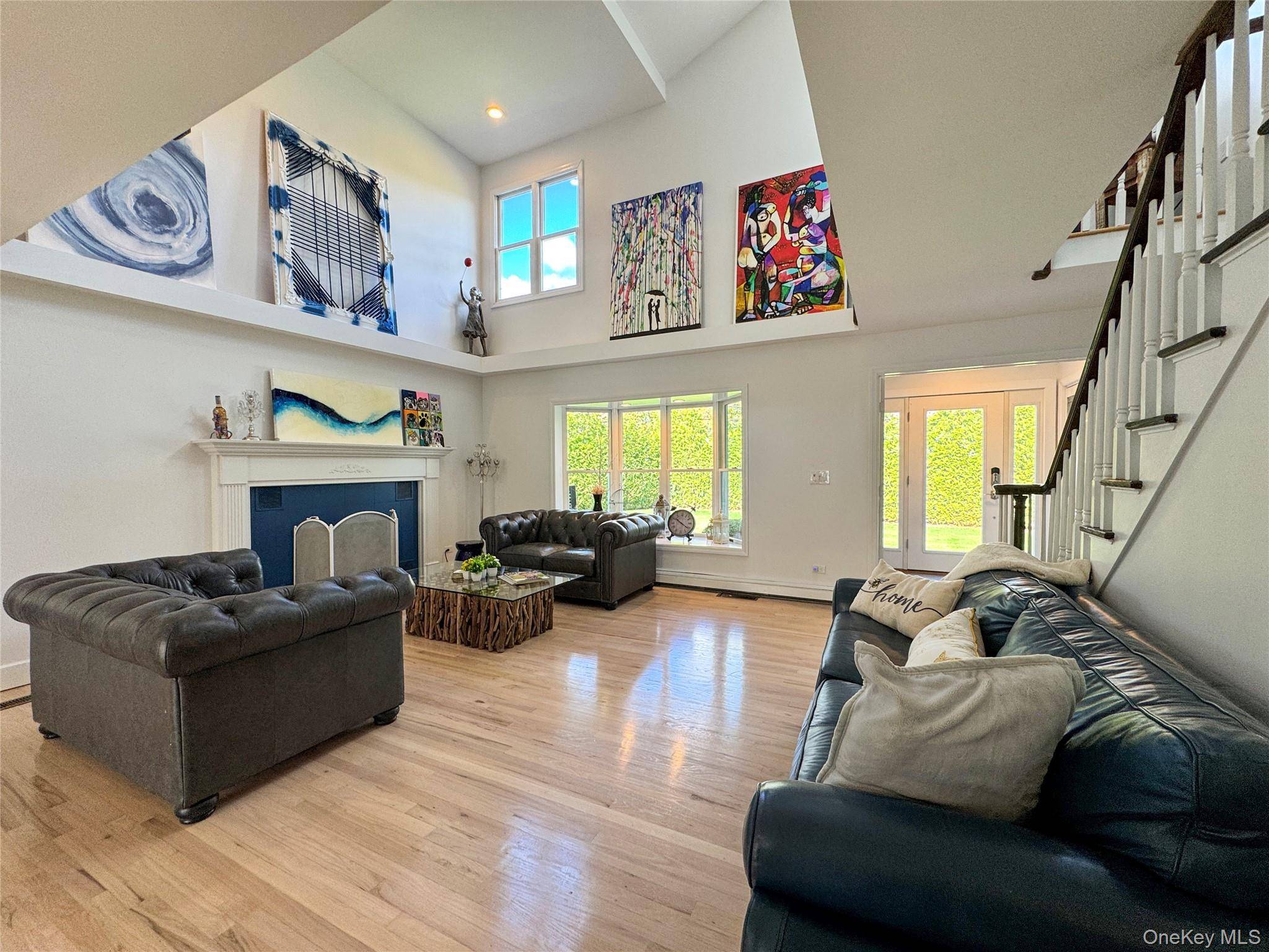 Westhampton, NY 11977,137 South RD