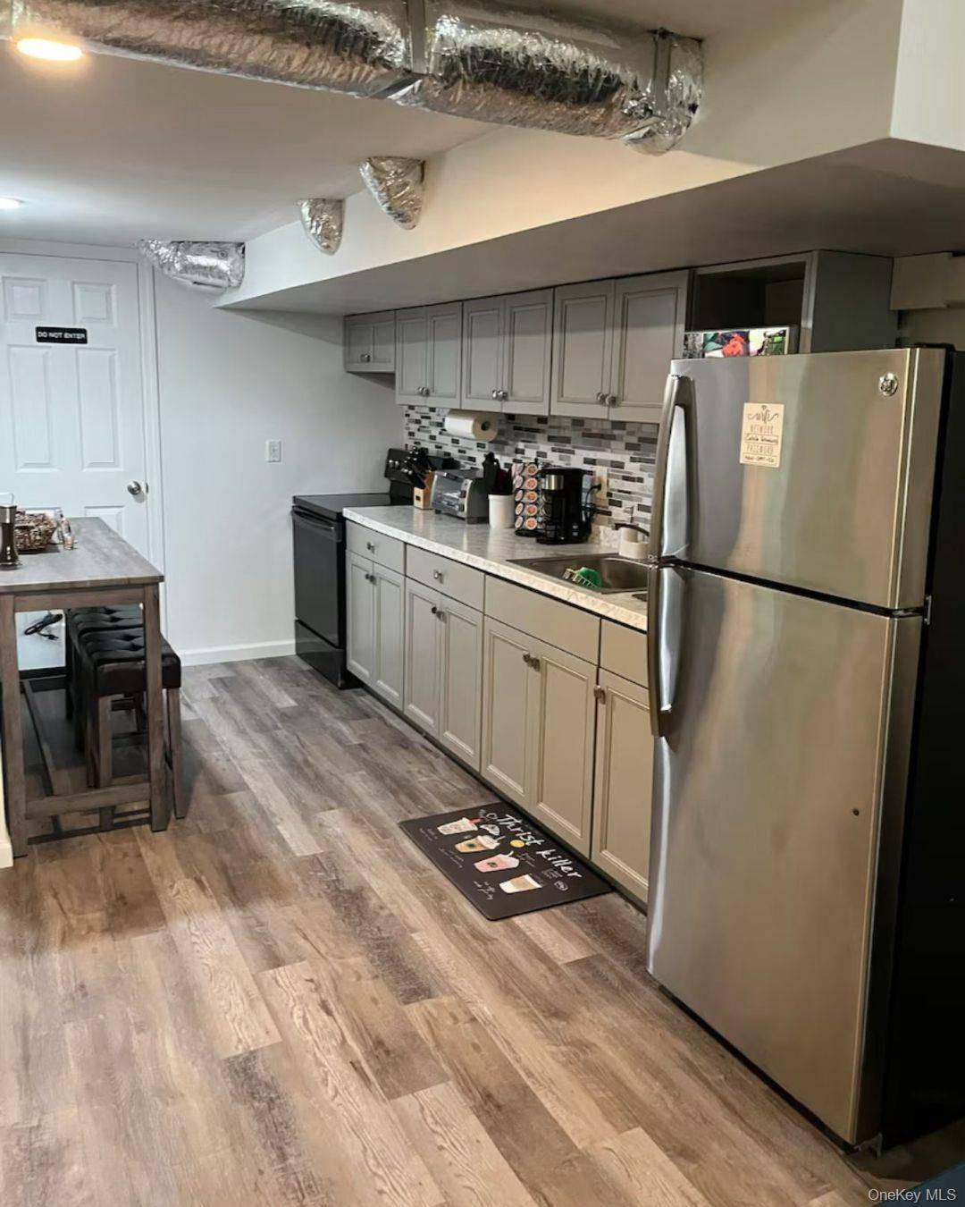 Shirley, NY 11967,37 Rugby DR