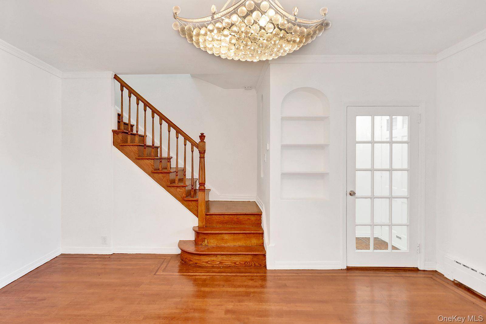 Forest Hills, NY 11375,102-12 62nd RD