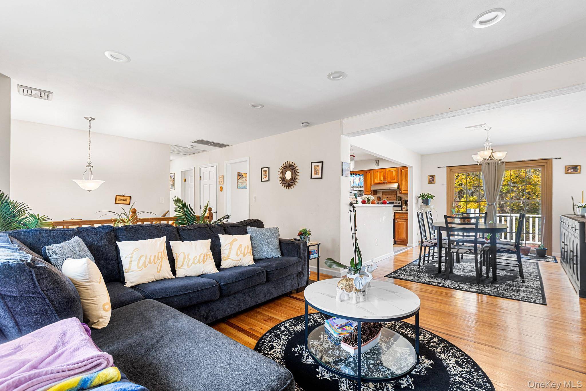 Poughkeepsie, NY 12603,17 Tamarack Hill DR