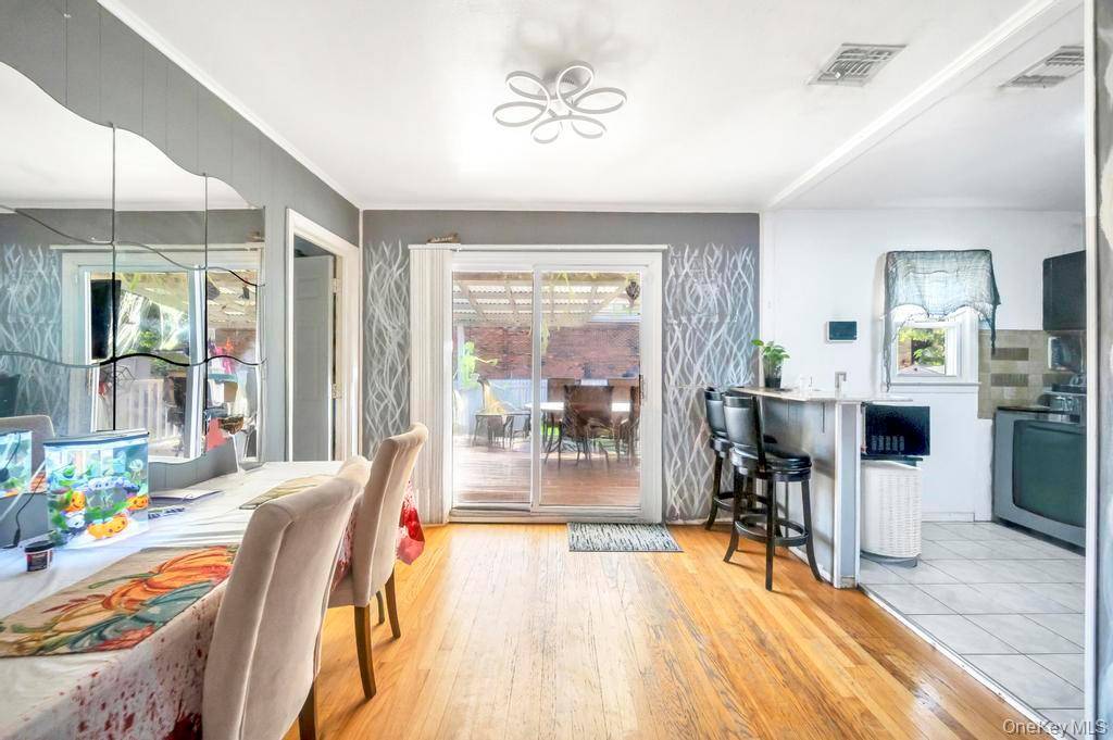 Central Islip, NY 11722,3 Francisco AVE