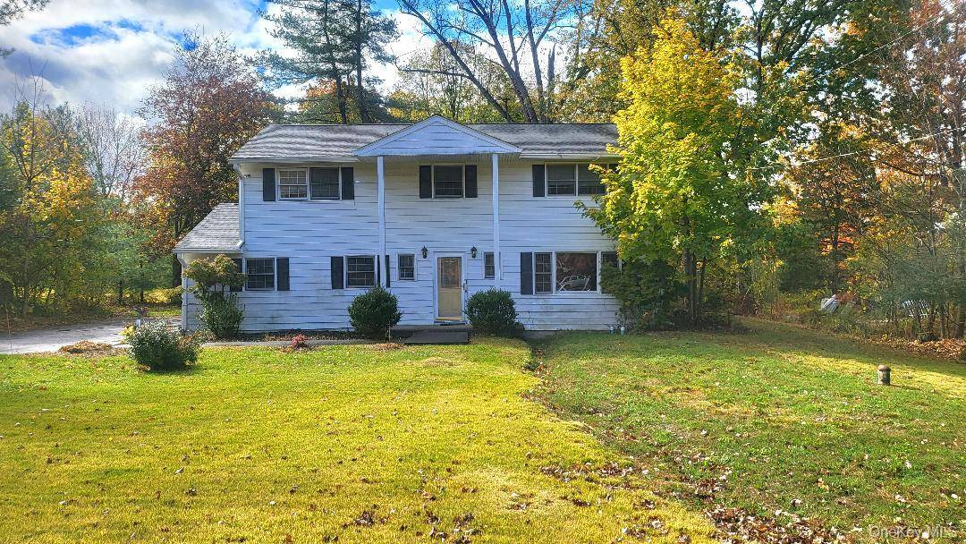 Poughkeepsie, NY 12603,3 Manor DR