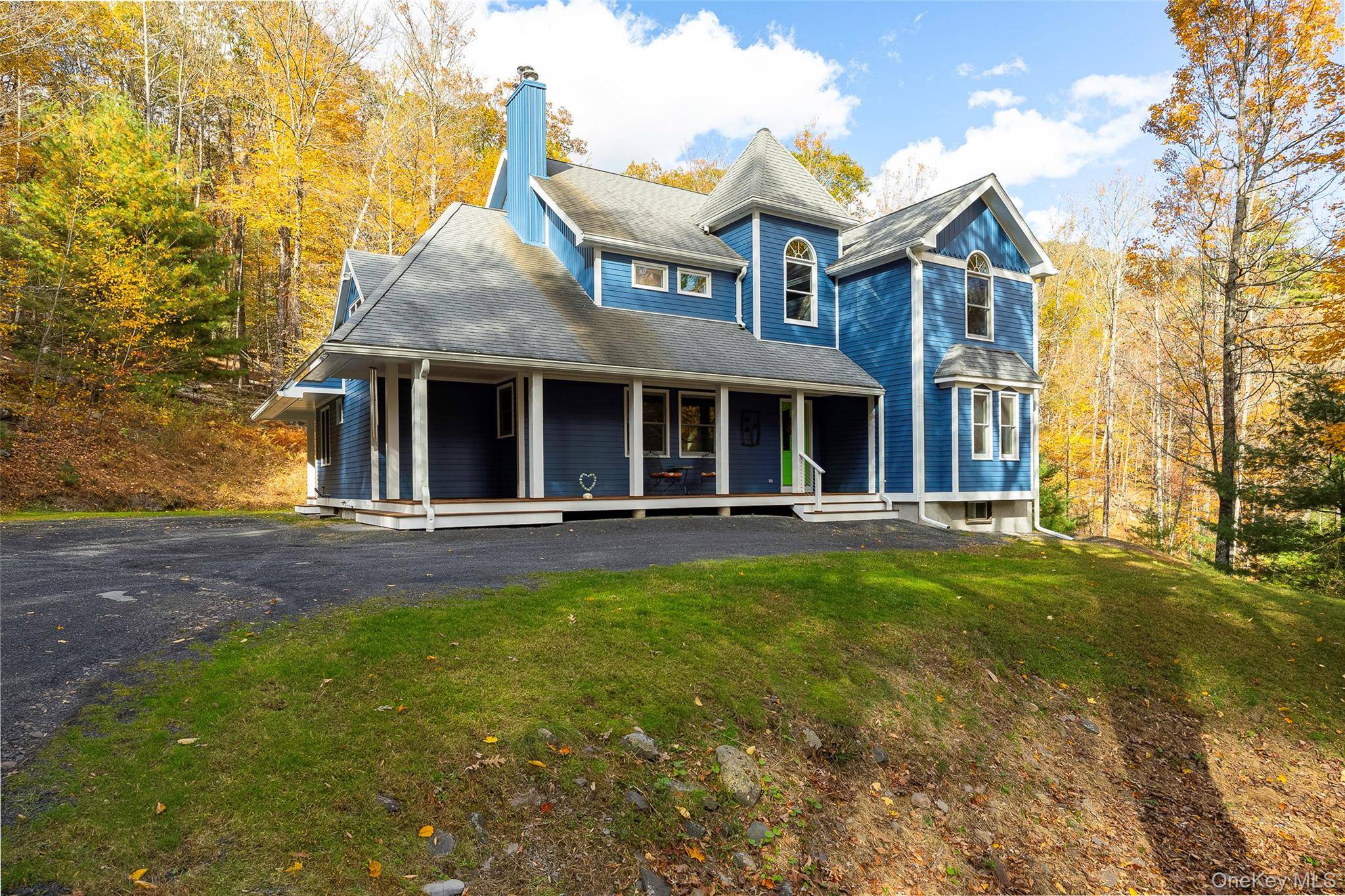 Bearsville, NY 12409,68 Cooper Hollow RD