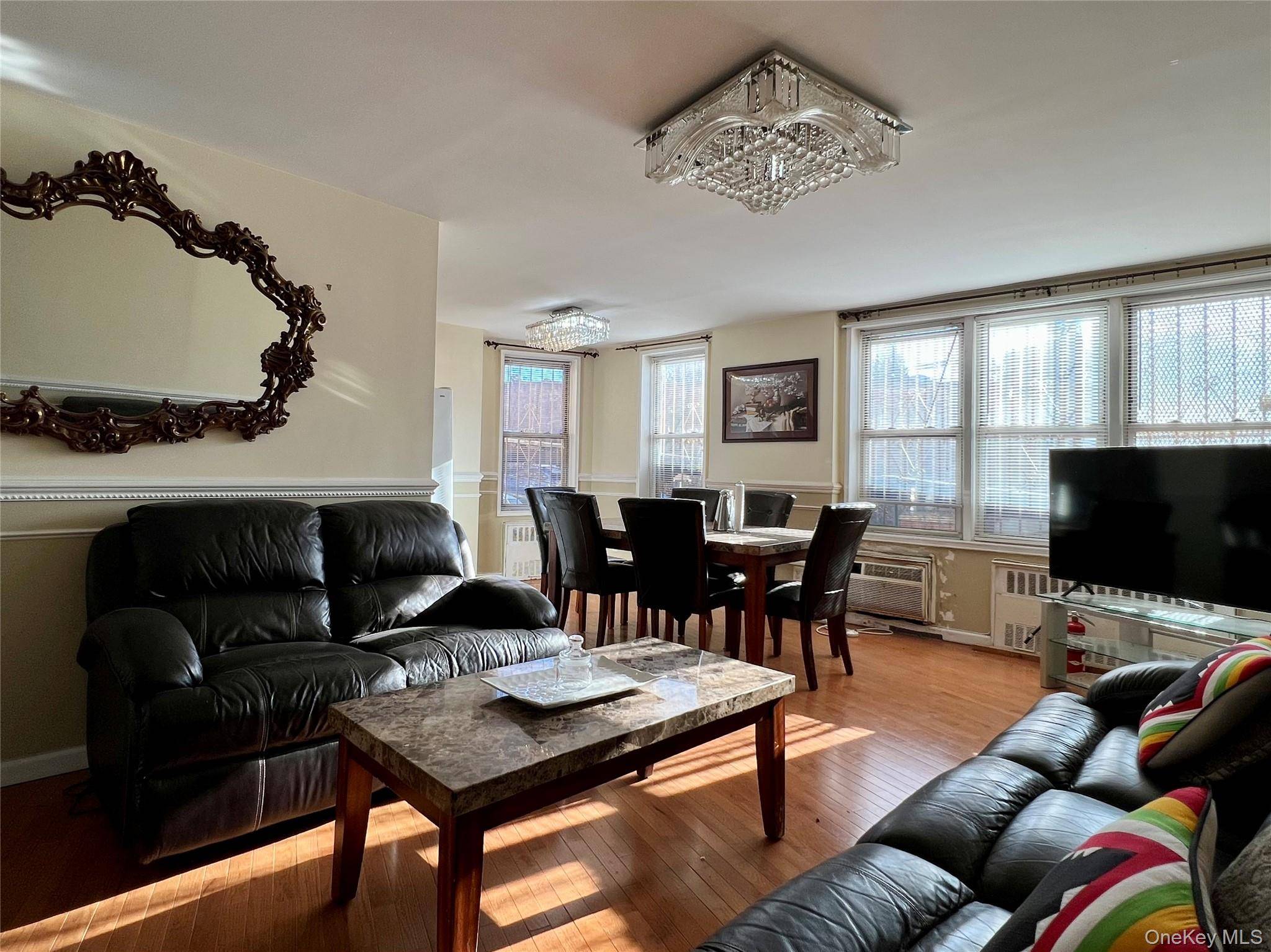 Elmhurst, NY 11373,86-16 60th AVE #2D