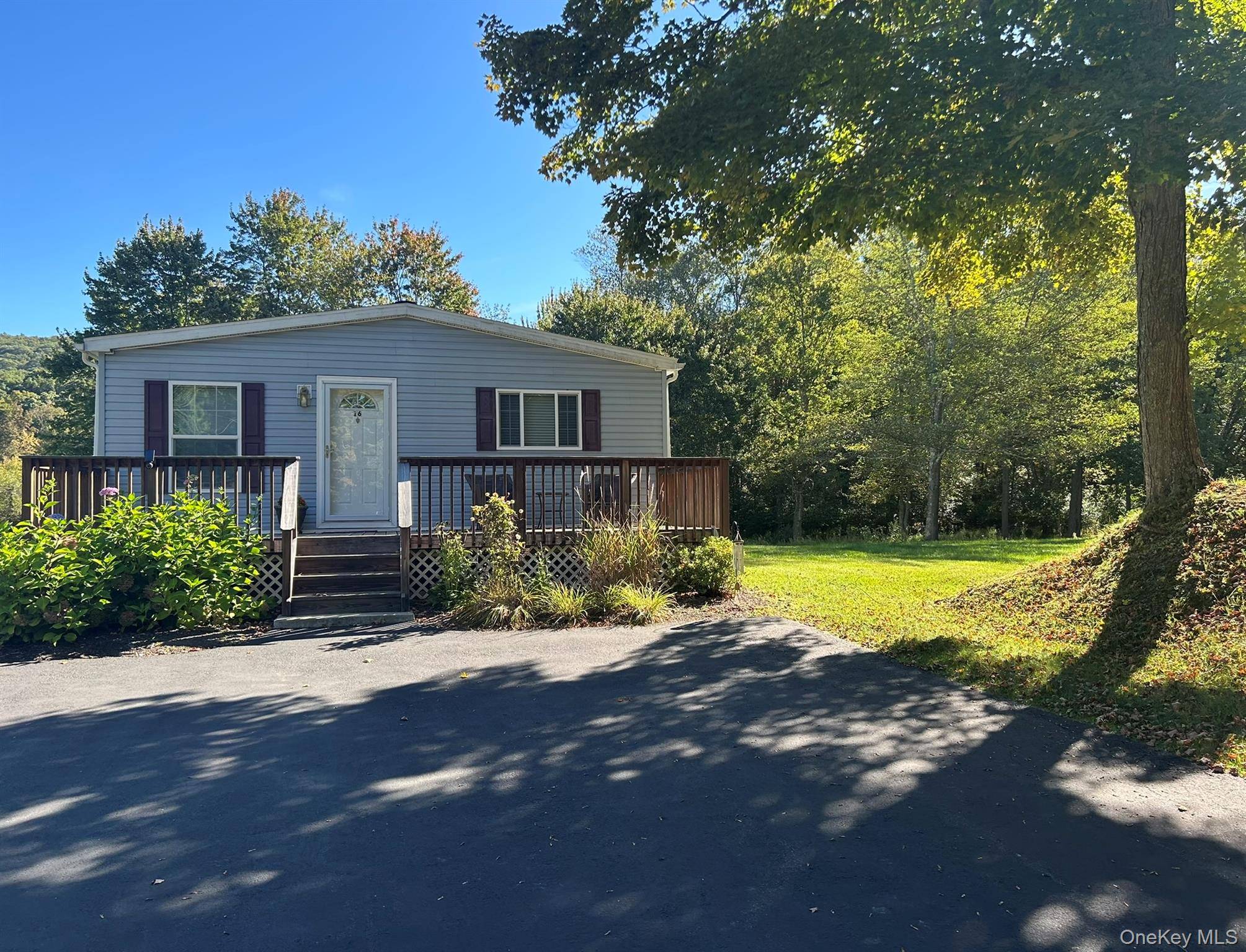 Highland, NY 12528,16 Troutbrook lane Troutbrook