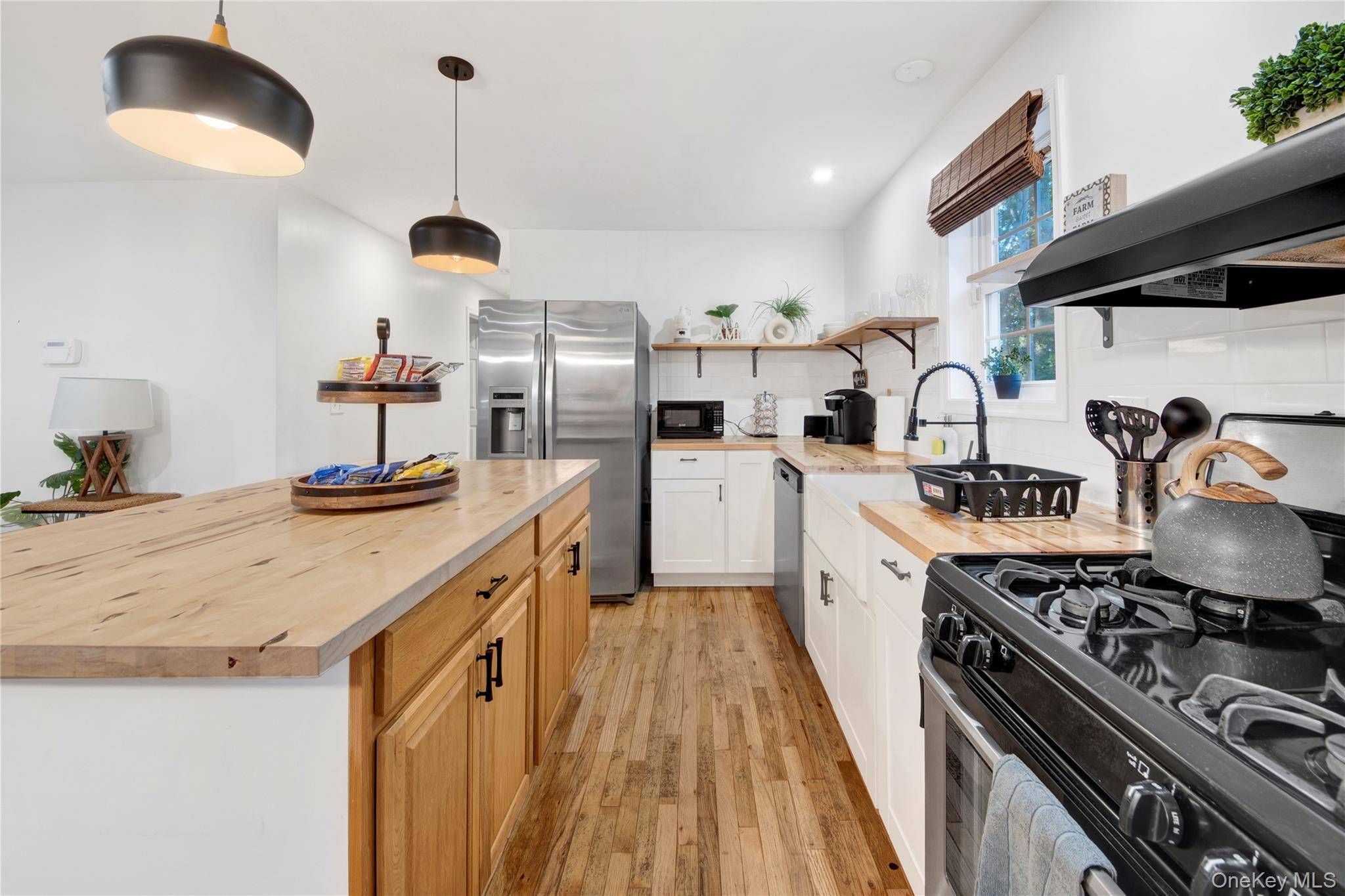 Monroe, NY 10950,184 Penaluna RD