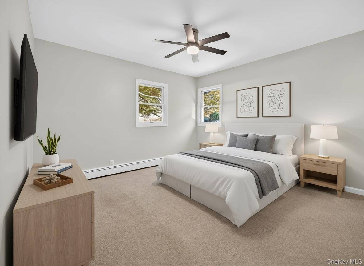 Bay Shore, NY 11706,14 Muncey RD