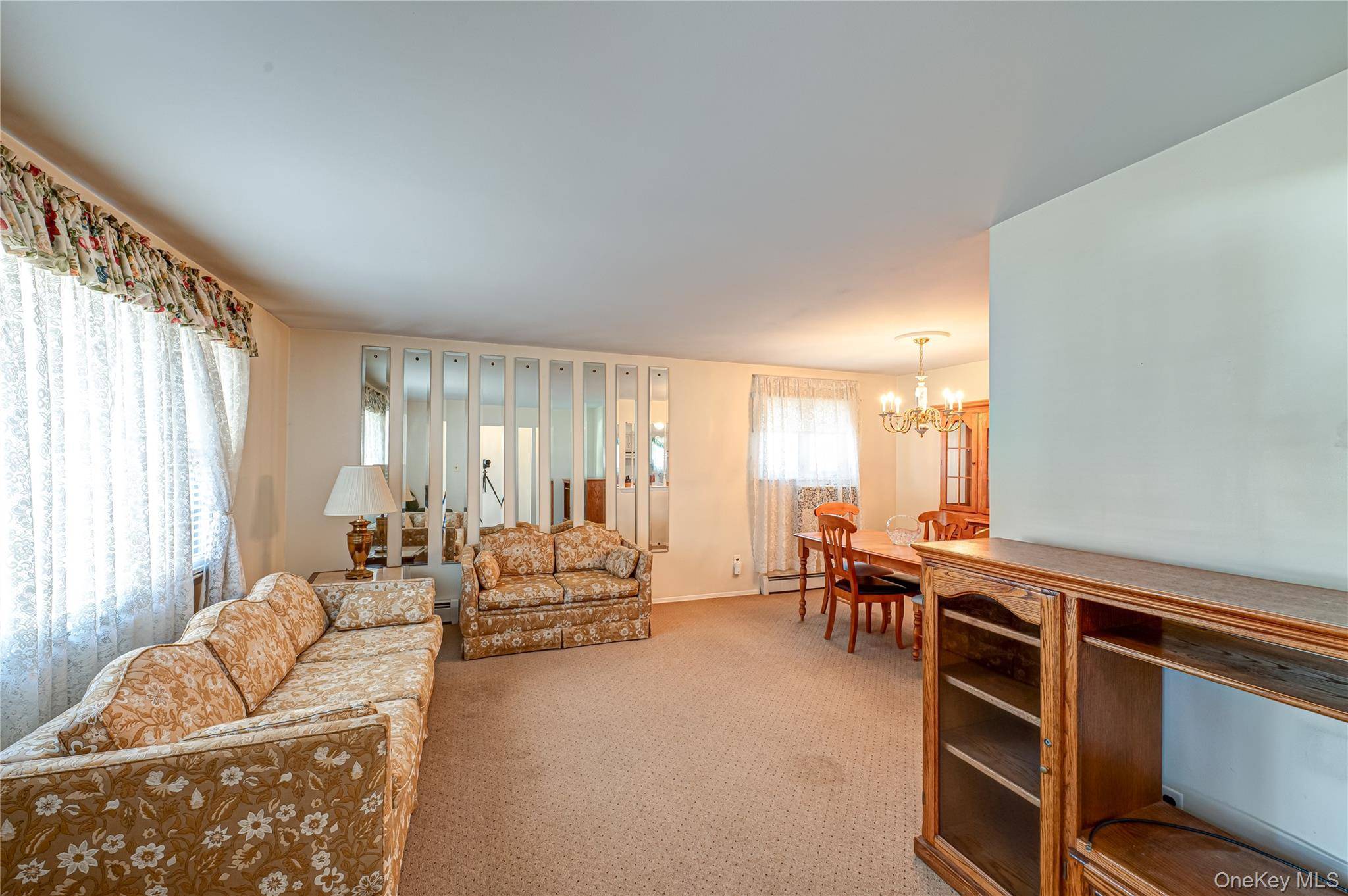 Bellmore, NY 11710,2672 Martin AVE