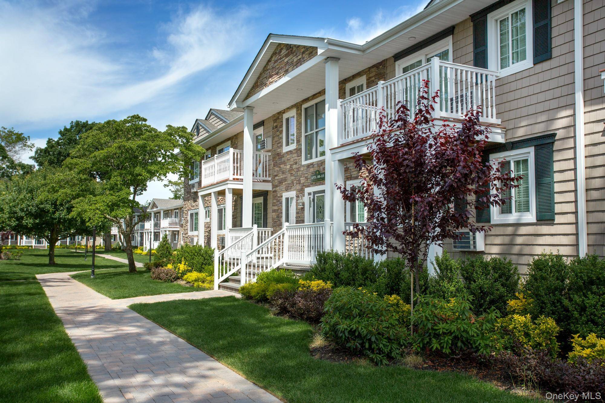 Patchogue, NY 11772,234 River AVE #38