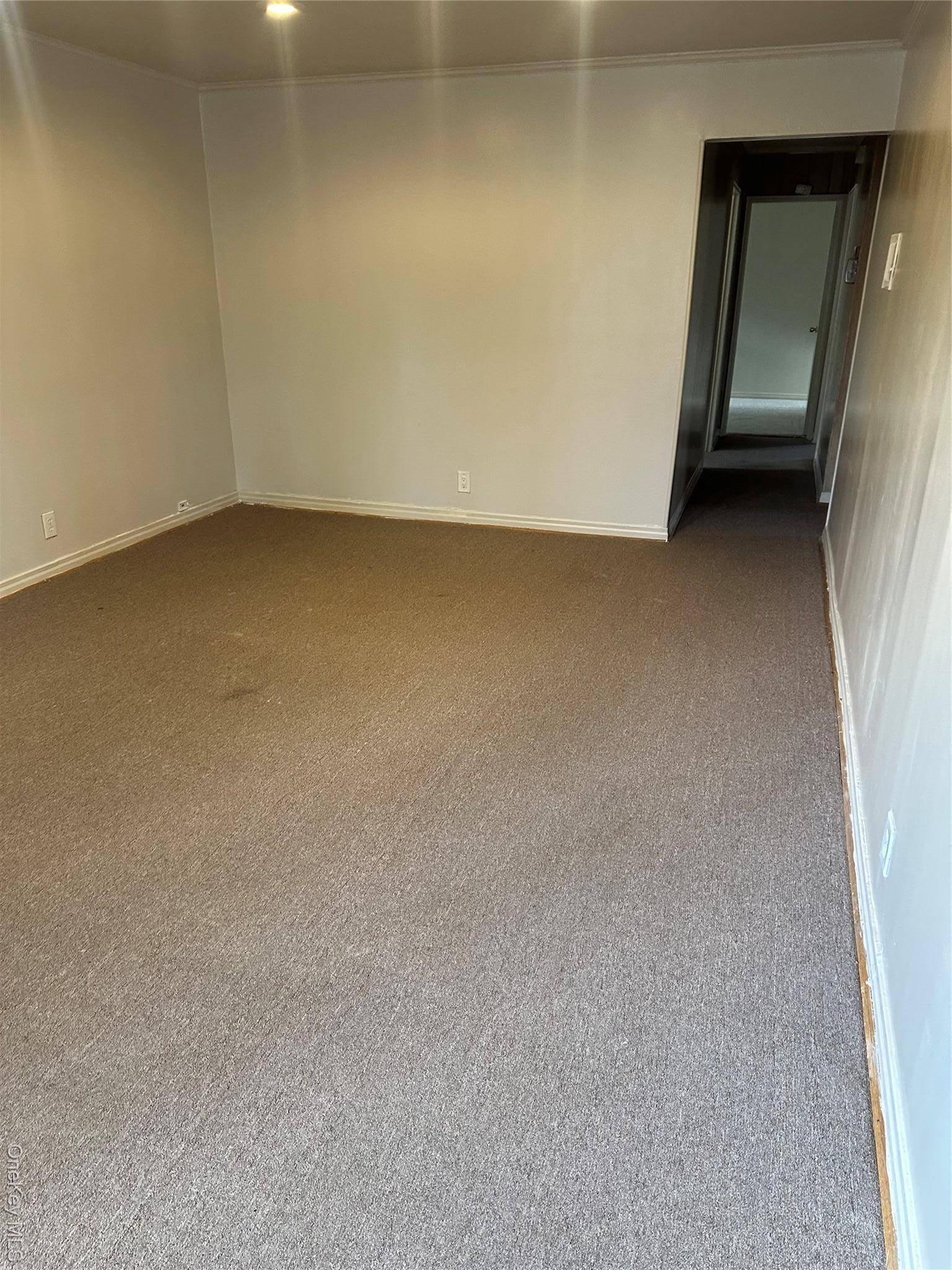 Springfield Gardens, NY 11413,19441 Nashville BLVD #1