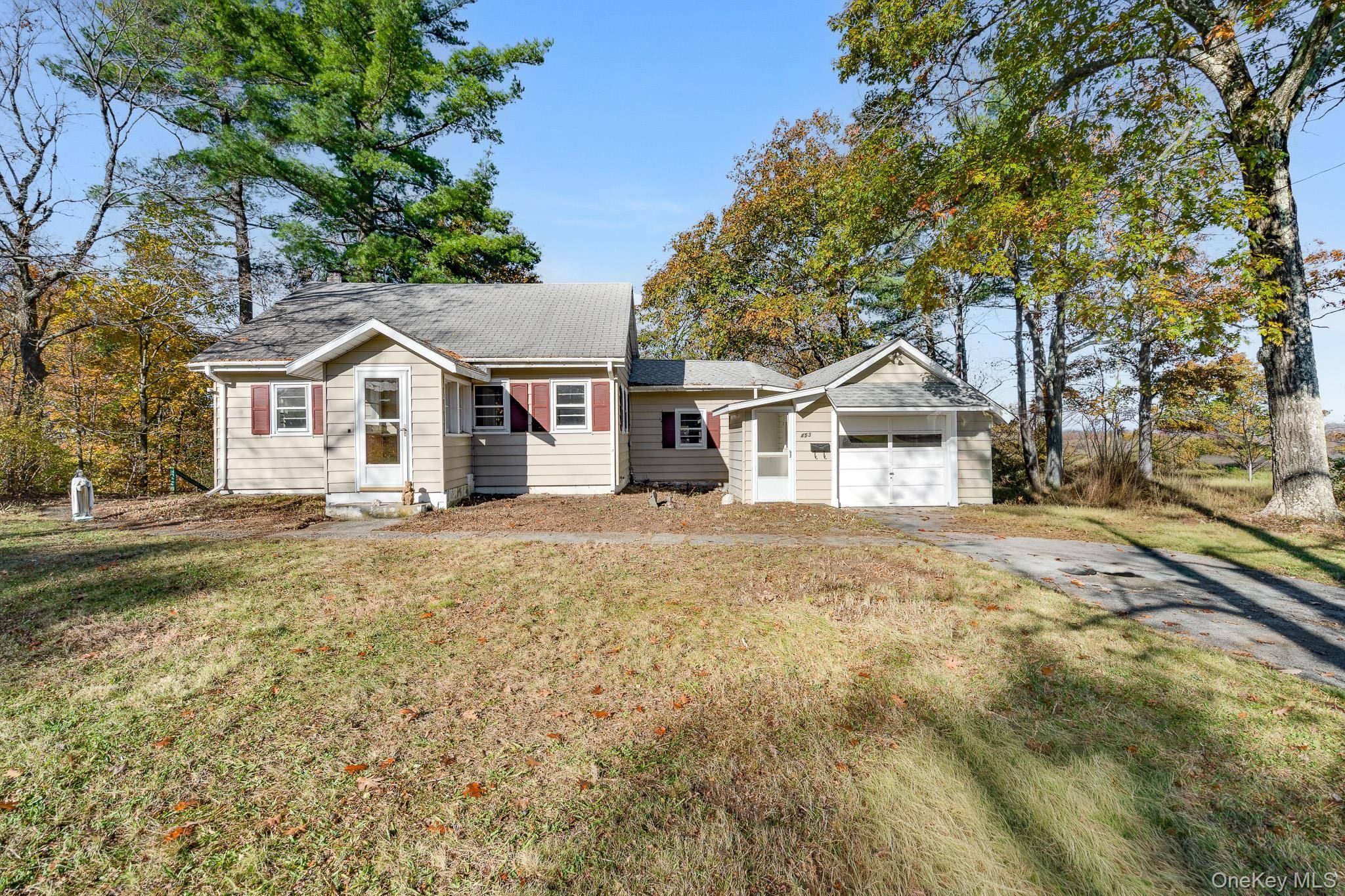 Pleasant Valley, NY 12569,453 Pine Hill RD