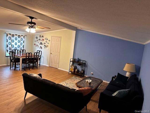 Loch Sheldrake, NY 12759,8 Dartmouth CT