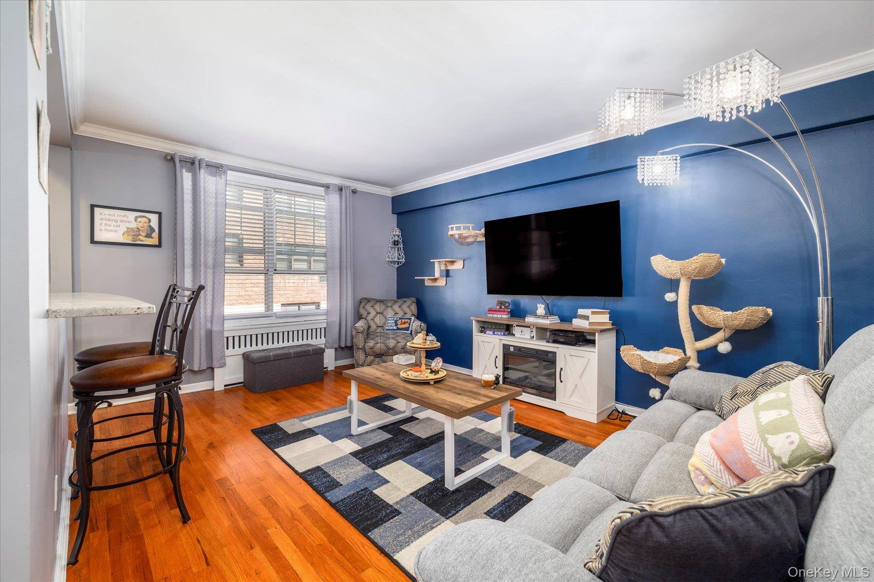 Freeport, NY 11520,194 Smith ST #1B