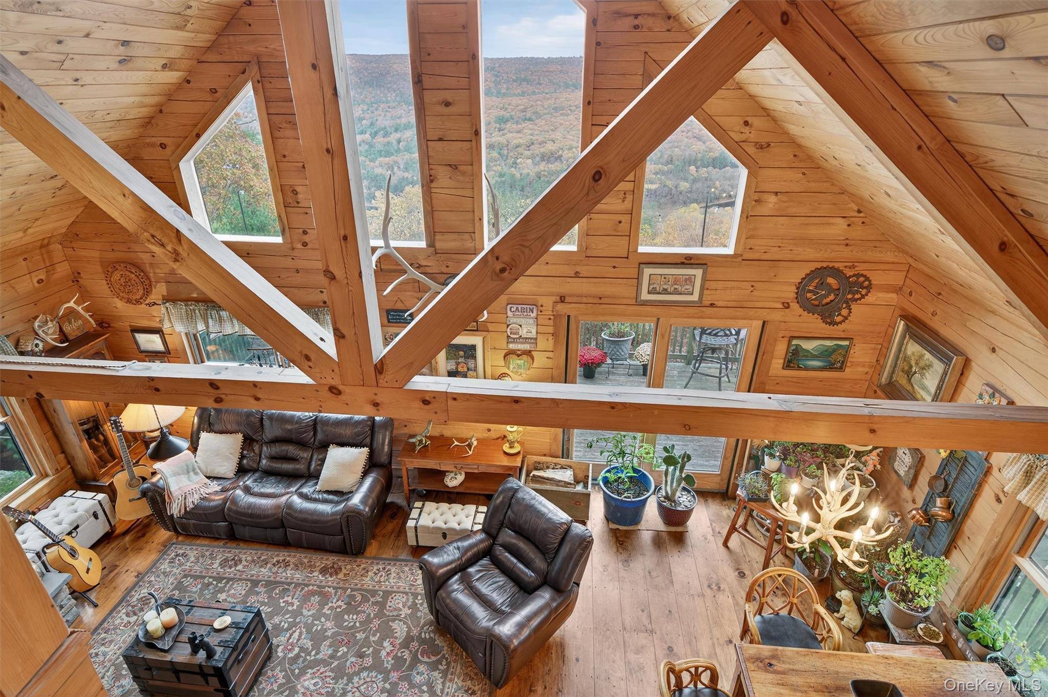 Barryville, NY 12719,129 Hallock RD