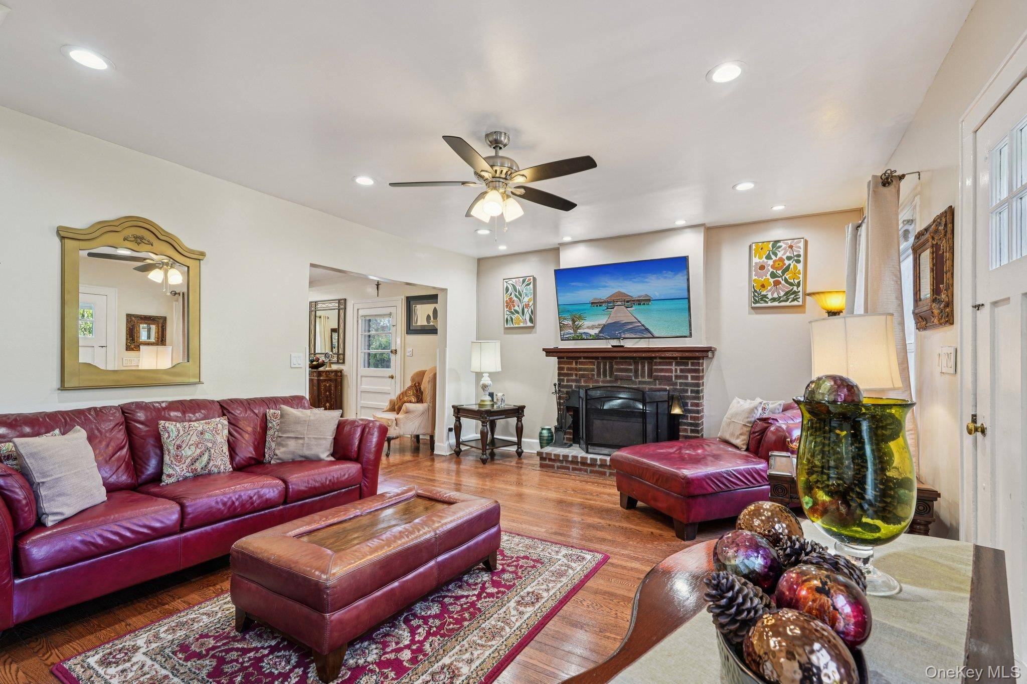 Yonkers, NY 10704,194 Valentine ST