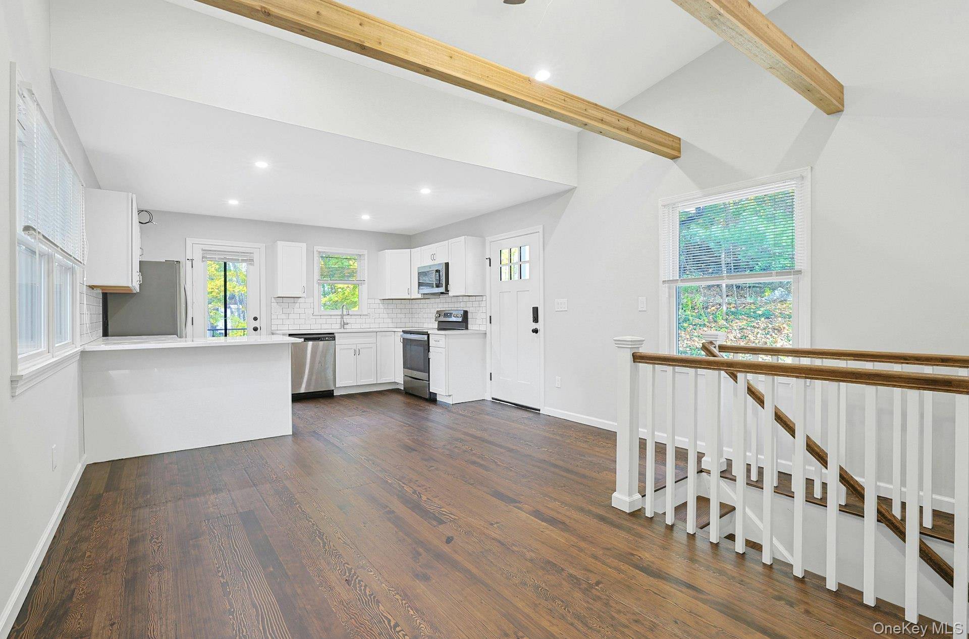 Cortlandt Manor, NY 10567,7 McDougal LN