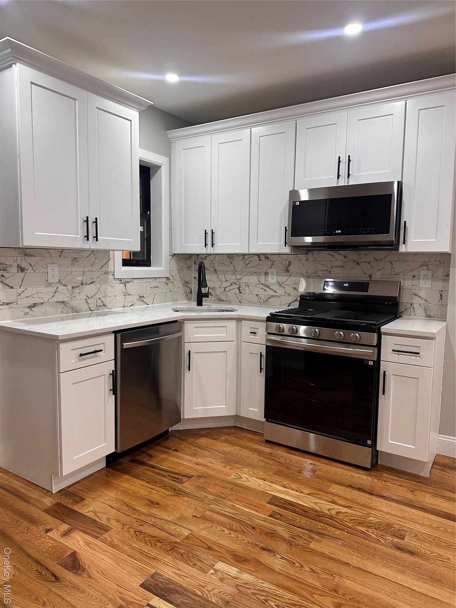 Jamaica, NY 11436,11467 145th ST