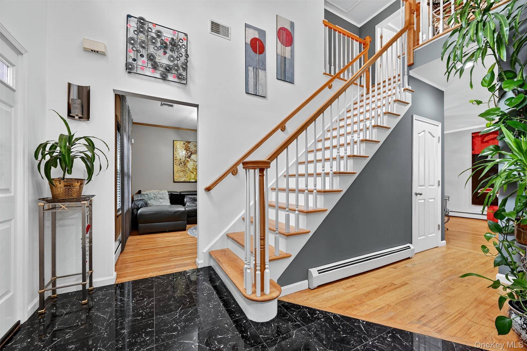 Monroe, NY 10950,208 Oakland AVE