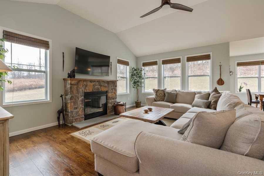 Milton, NY 12547,861 Lattintown RD