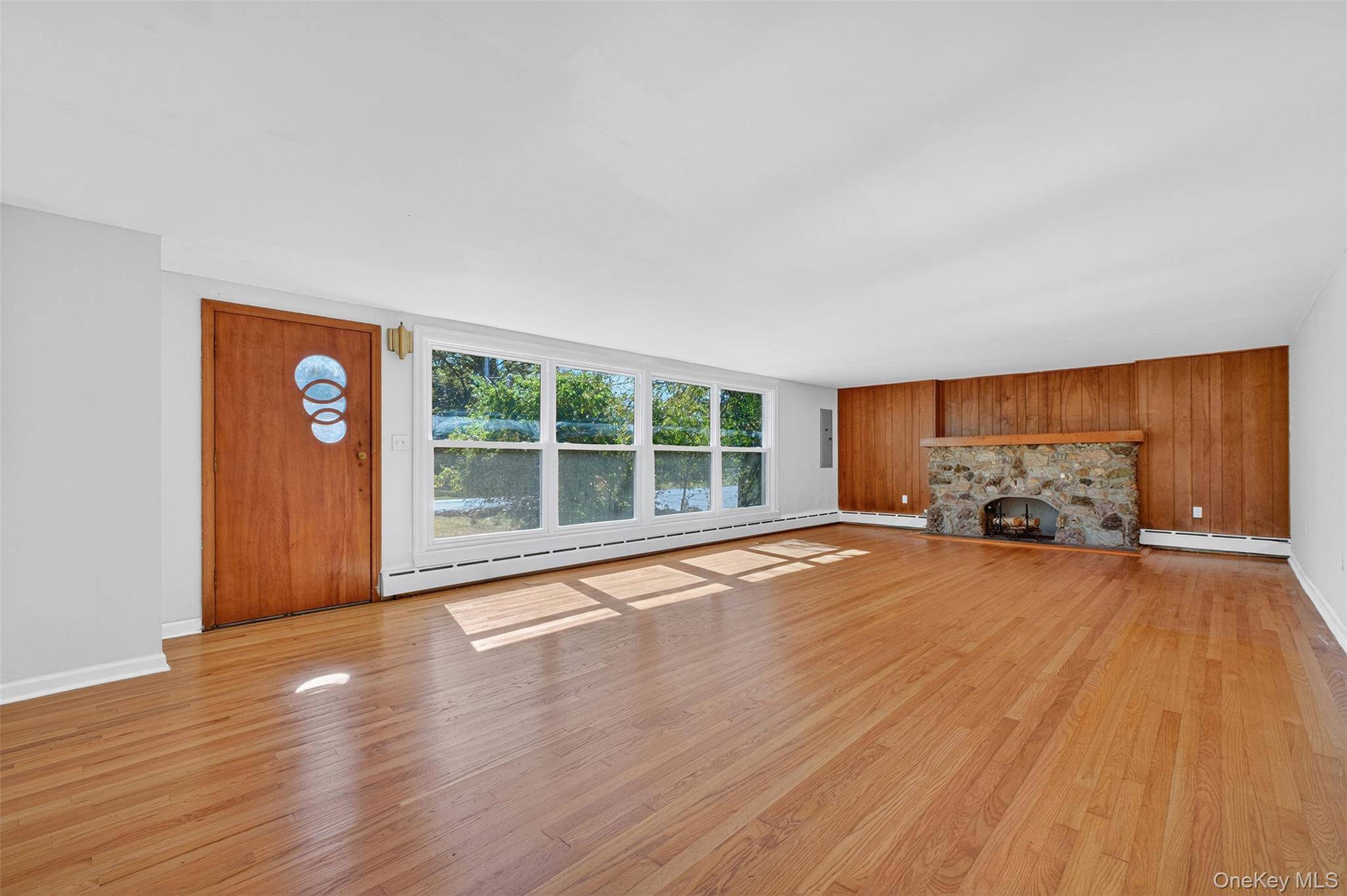 Newburgh, NY 12550,86 Gardnertown RD