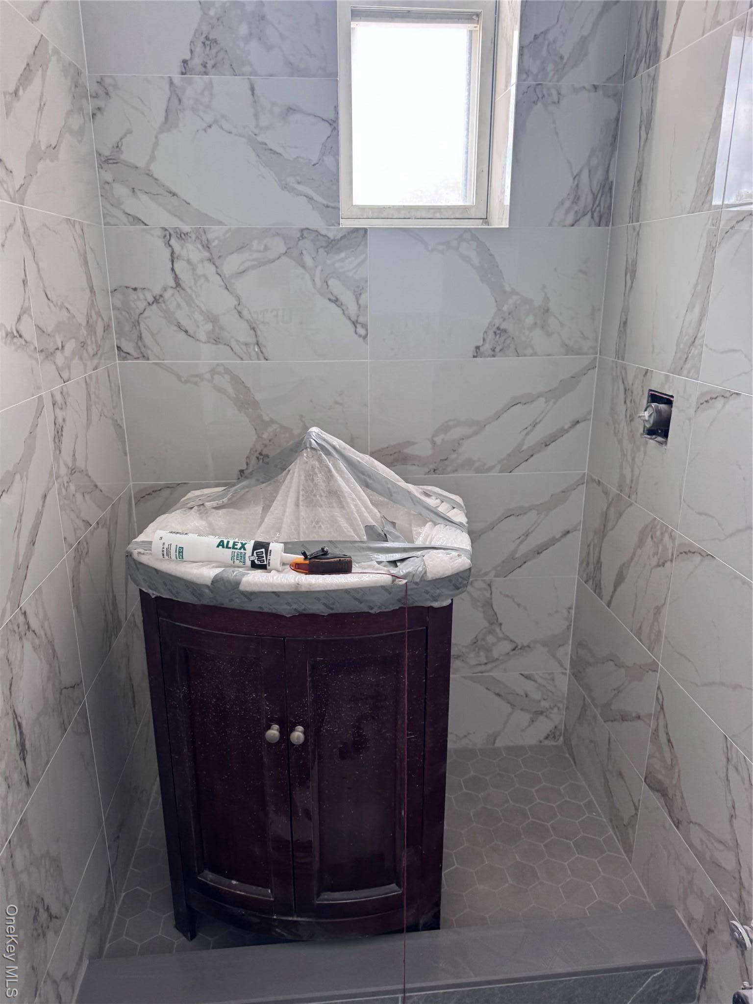 Glendale, NY 11385,7015 66th ST