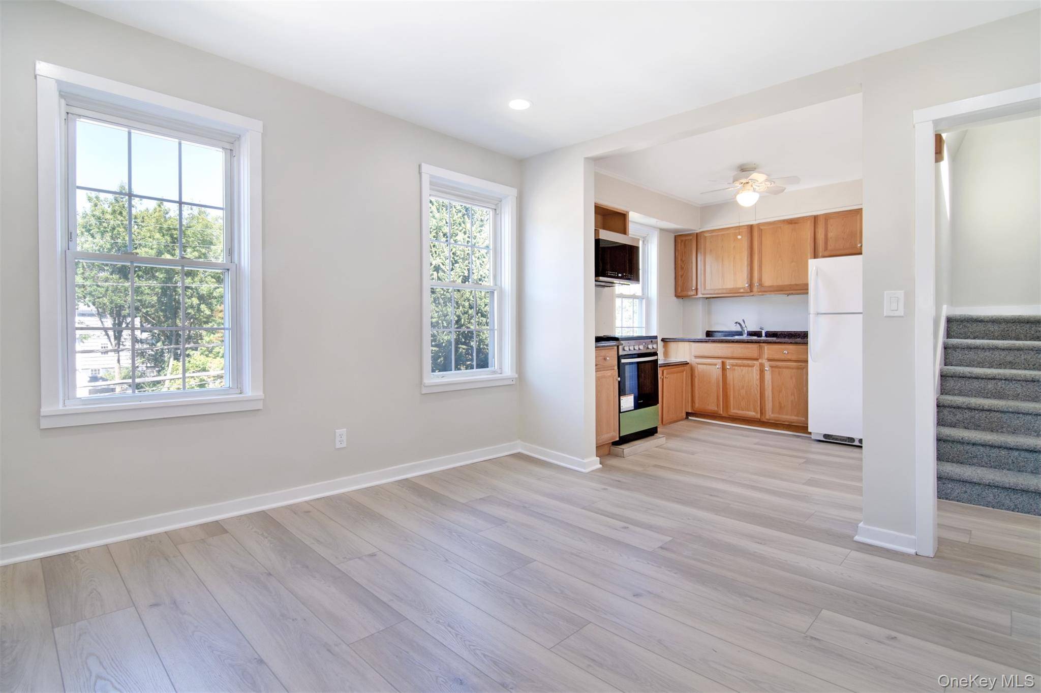 Harrison, NY 10528,57 Sterling AVE #2