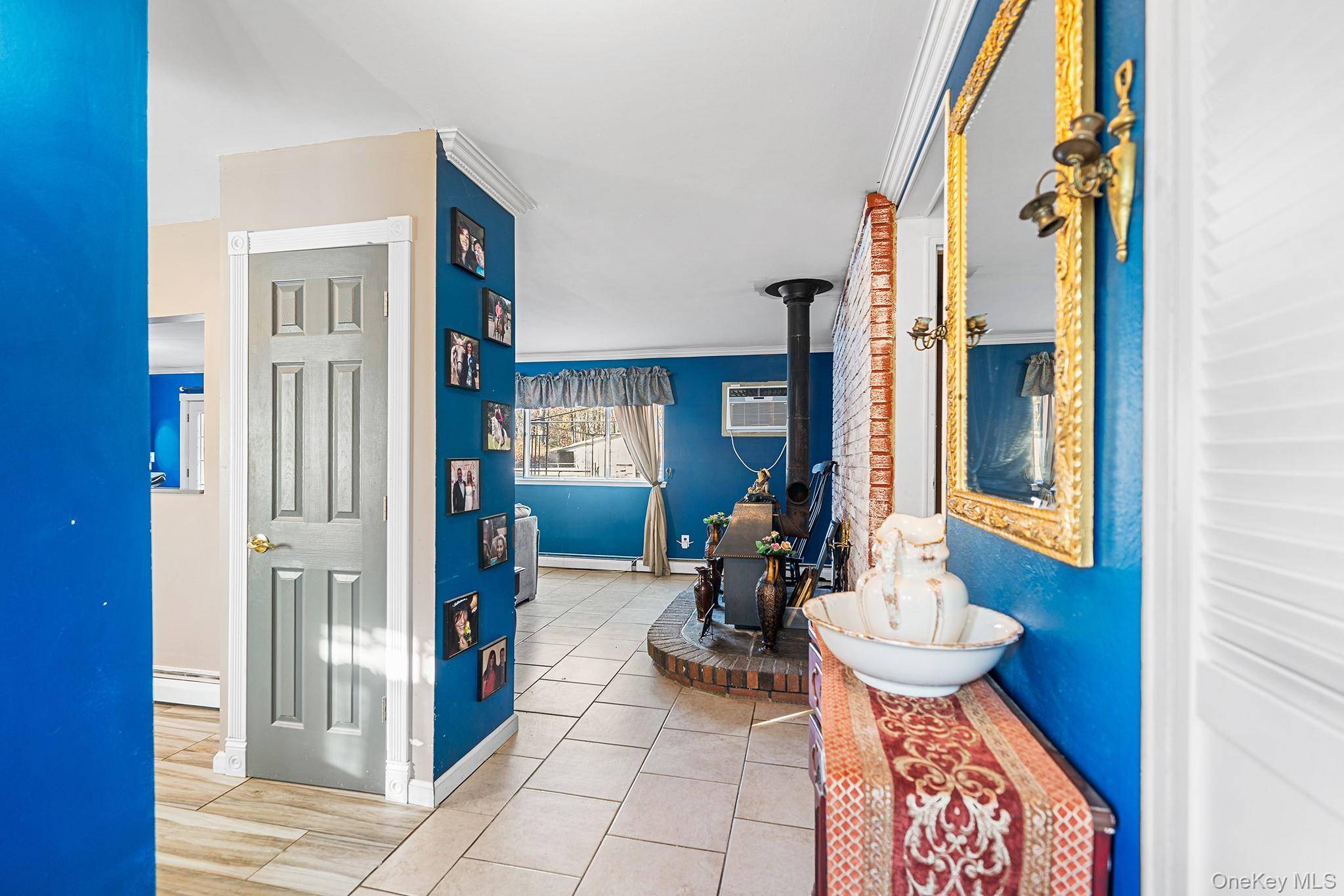 Central Islip, NY 11722,351 Atlantic ST